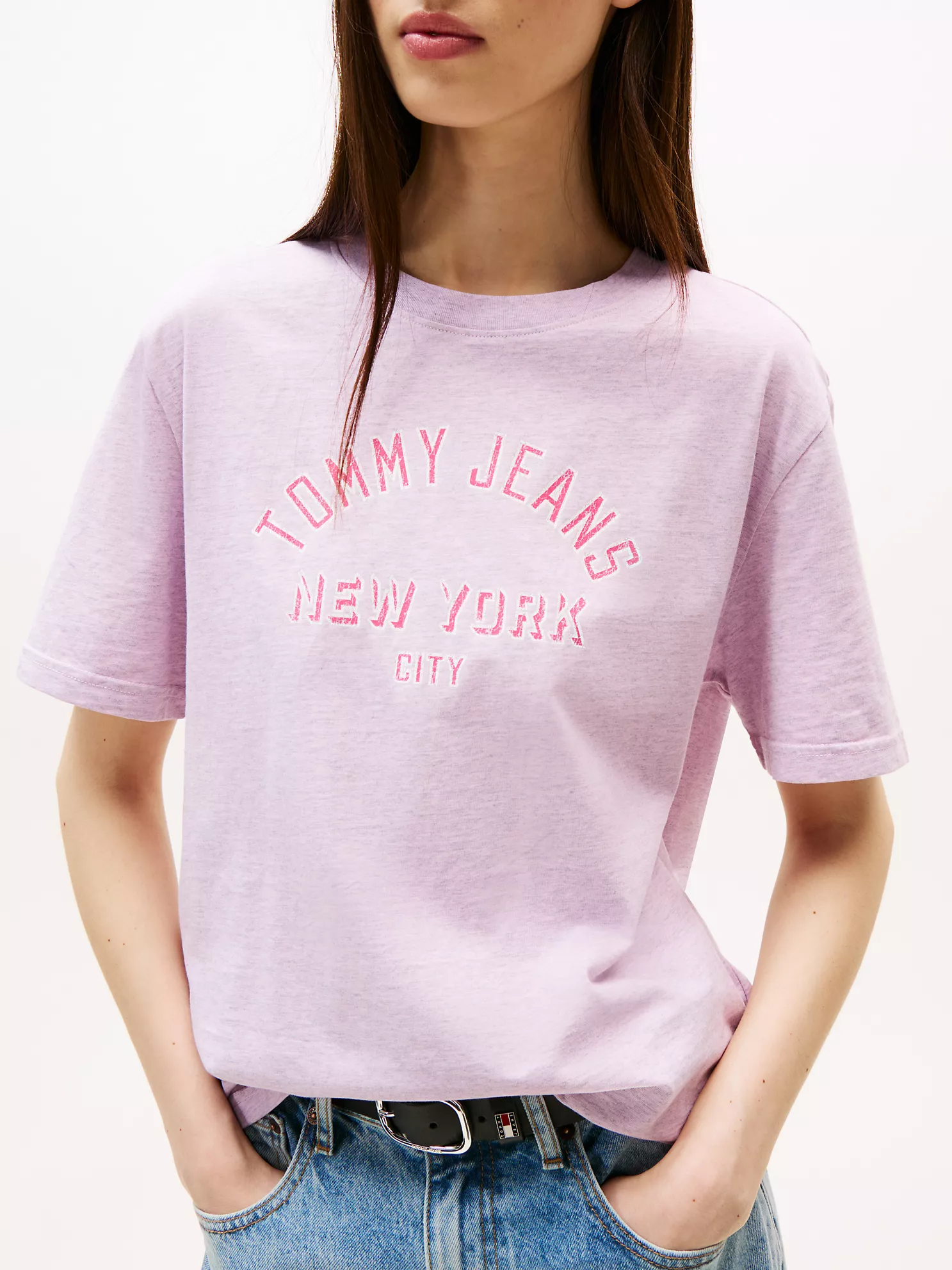 Tommy Jeans Overdyed Varsity T-Shirt - Washed Carnival Pink 7 Tommy Jeans Overdyed Varsity T-Shirt
- Washed Carnival Pink