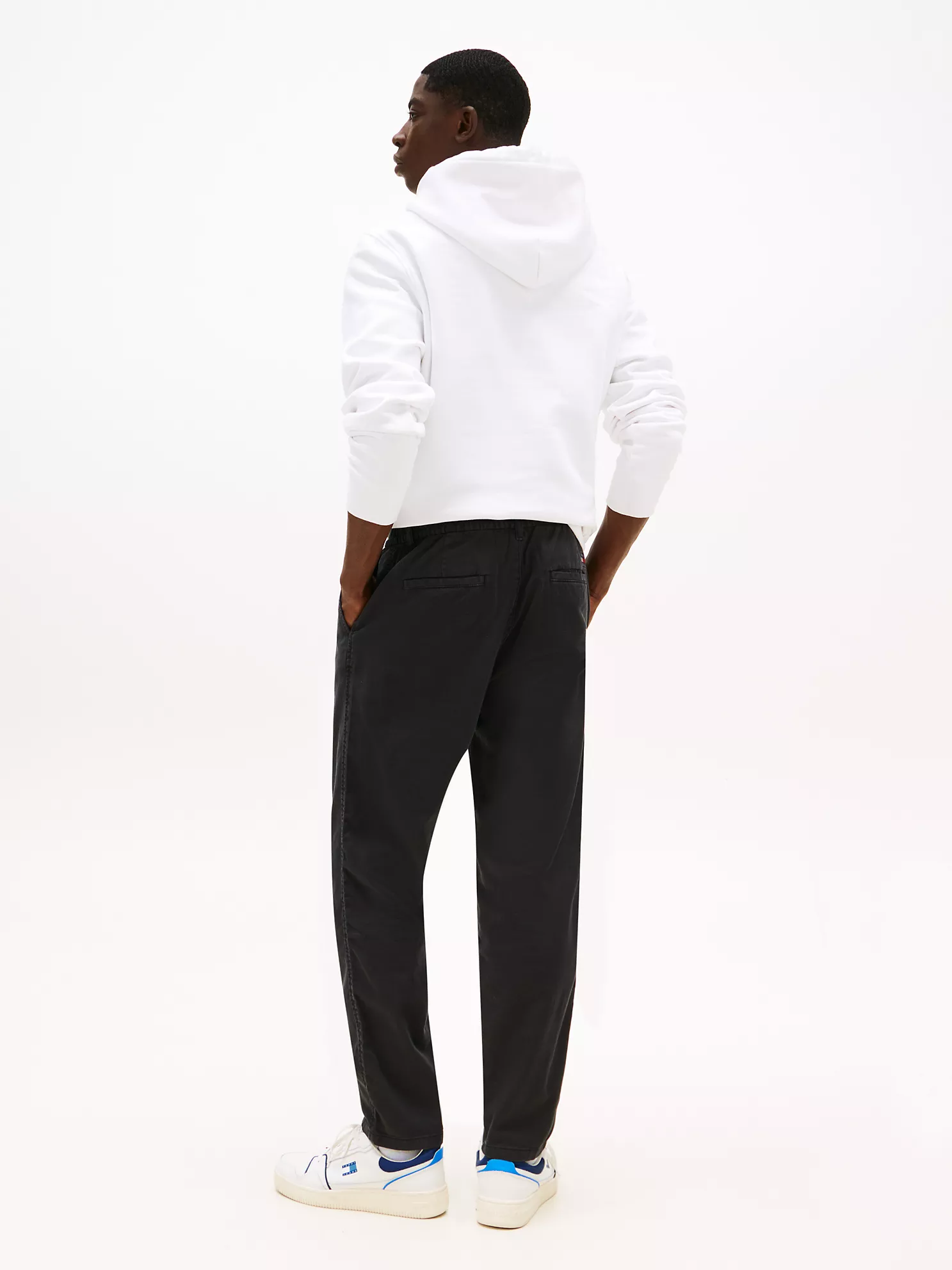 Tommy Jeans Relaxed Tapered Pant - Black 9 Tommy Jeans Relaxed Tapered Pant
- Black