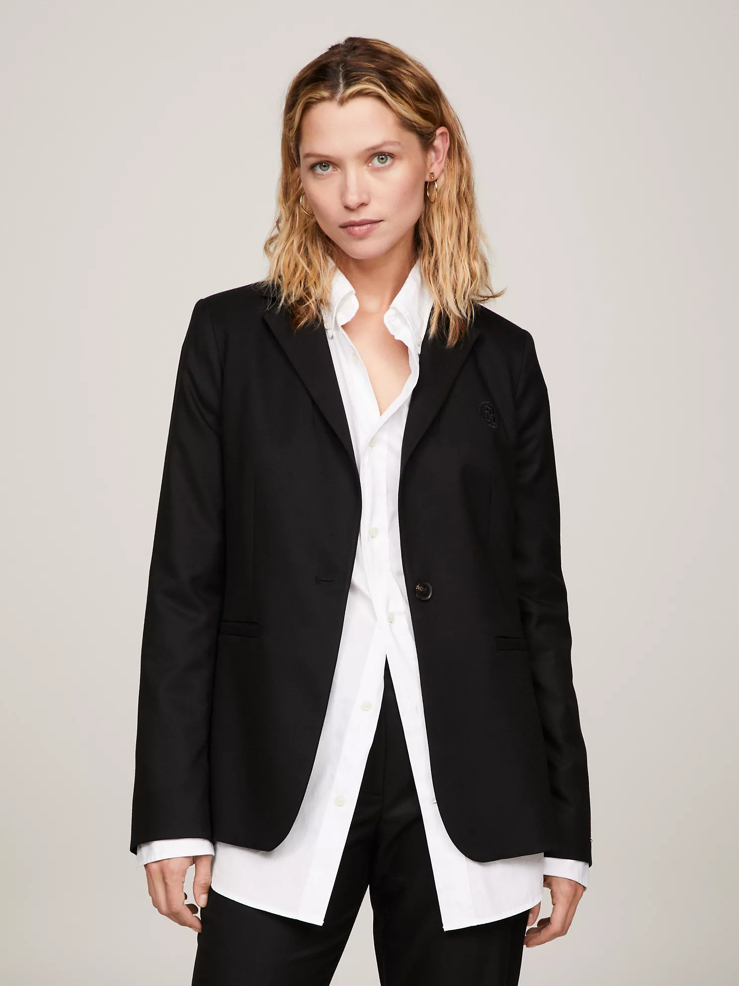Solid Stretch Blazer - Black 1 Solid Stretch Blazer
- Black