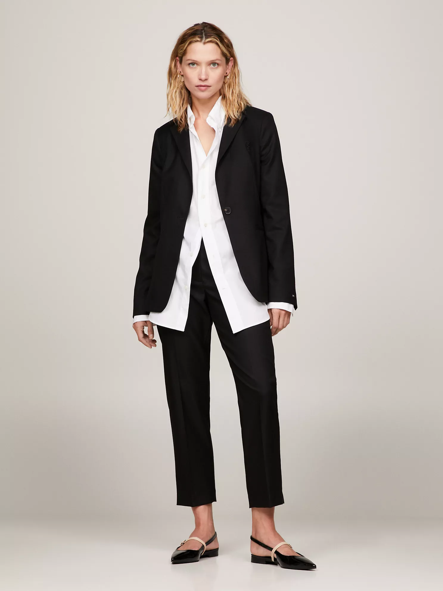 Solid Stretch Blazer - Black 7 Solid Stretch Blazer
- Black