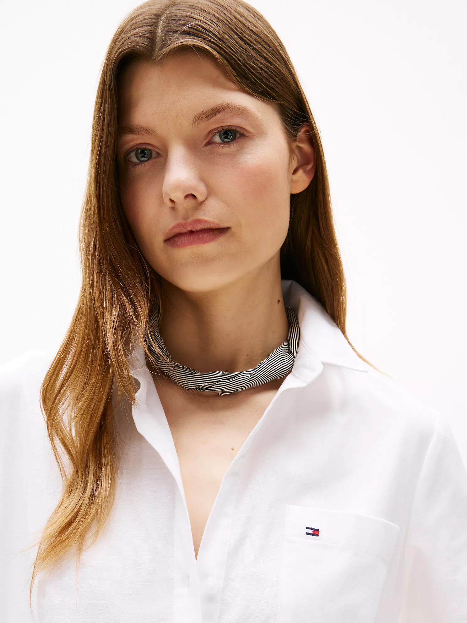 Short-Sleeve Belted Oxford Shirtdress - Optic White 8 Short-Sleeve Belted Oxford Shirtdress
- Optic White