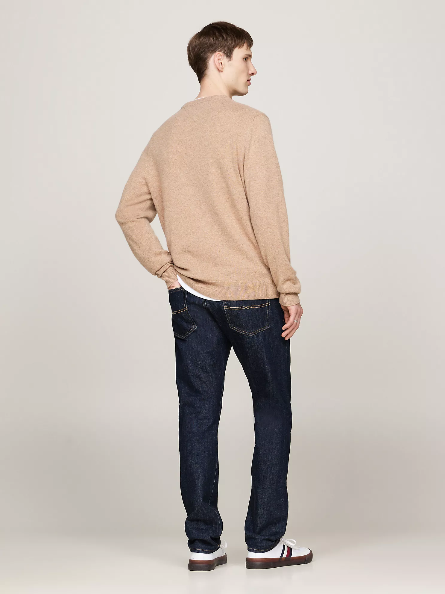 Solid Cashmere Sweater - Hickory 8 Solid Cashmere Sweater
- Hickory