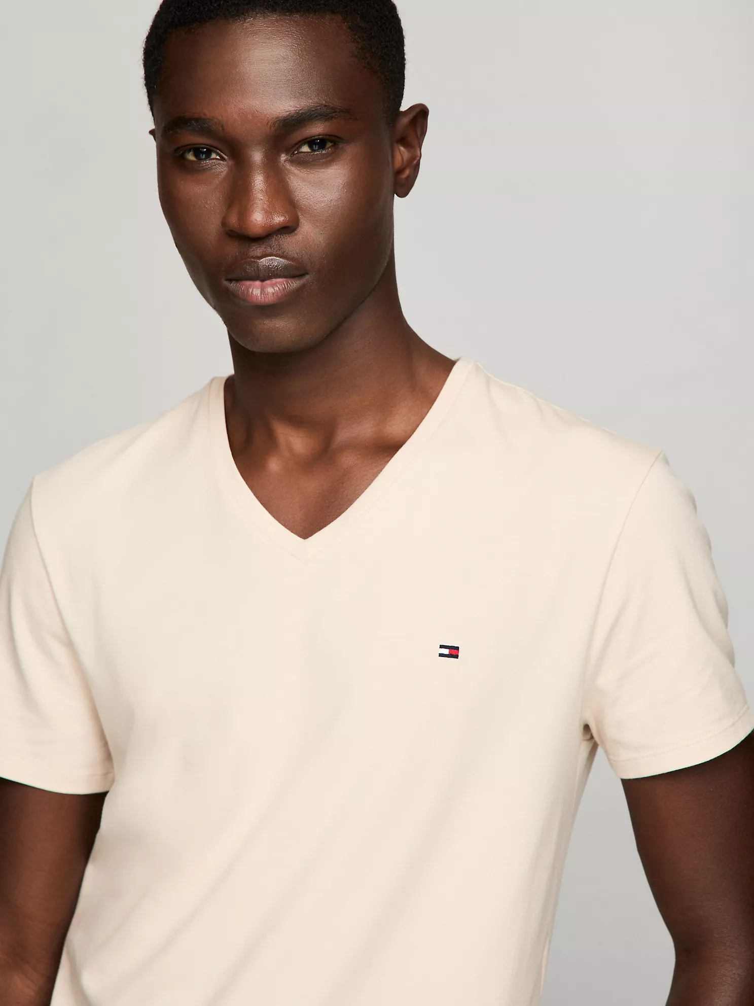 Slim Fit V-Neck T-Shirt - Cashmere Creme 7 Slim Fit V-Neck T-Shirt
- Cashmere Creme