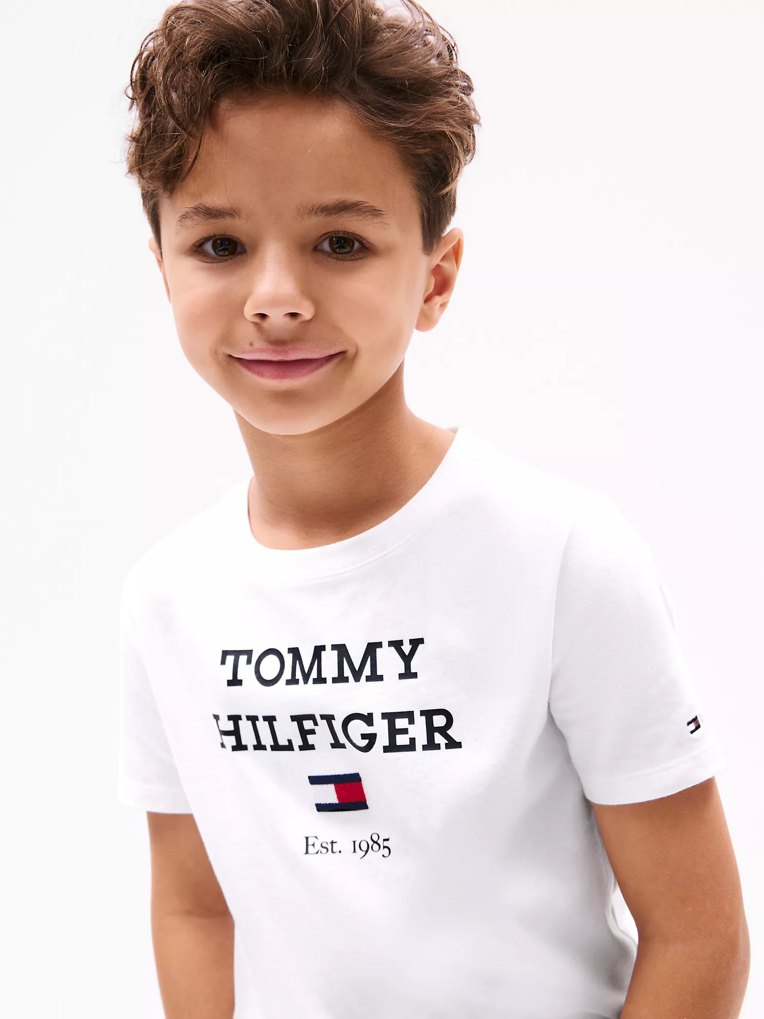 Kids' Hilfiger Logo T-Shirt - Optic White 7 Kids' Hilfiger Logo T-Shirt
- Optic White