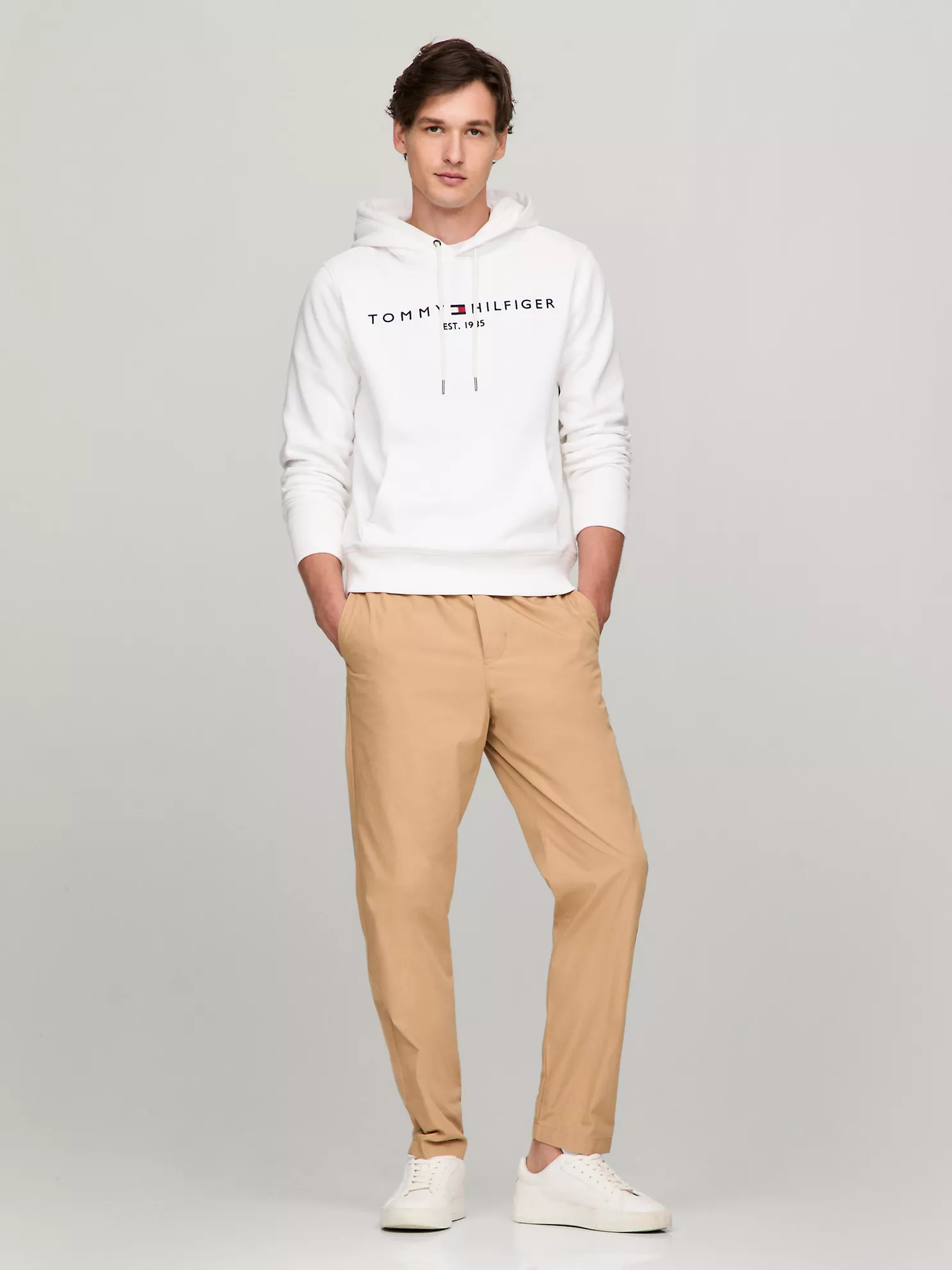 Tommy Logo Hoodie - Fresh White 6 Tommy Logo Hoodie
- Fresh White