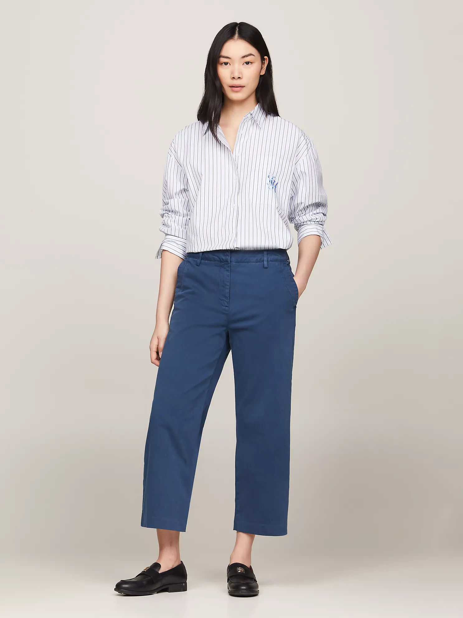 Relaxed Straight Fit Cropped Chino - Fossil Blue 7 Relaxed Straight Fit Cropped Chino
- Fossil Blue