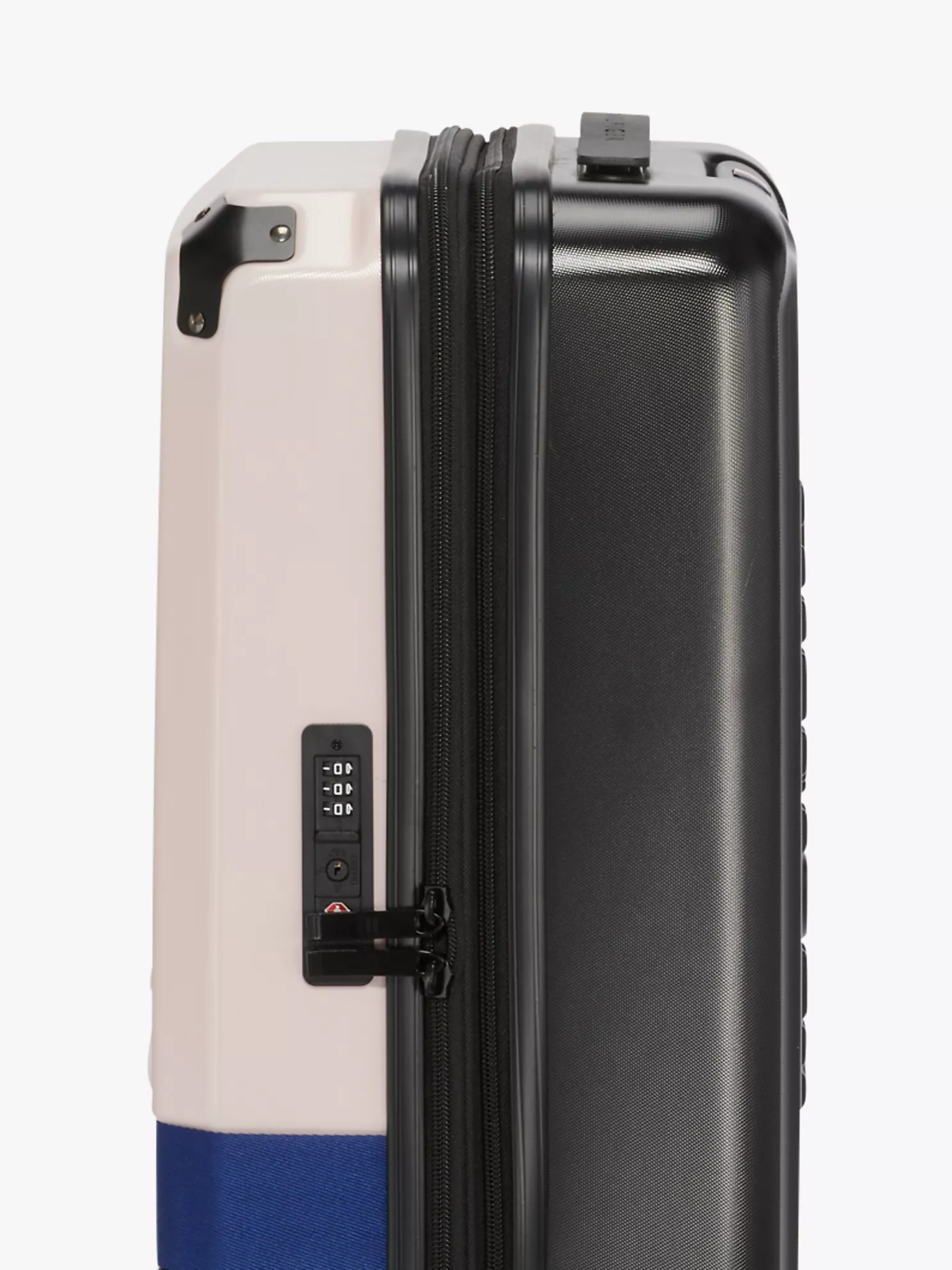 21" Colorblock Hardcase Spinner Luggage - Whimsy Pink 9 21" Colorblock Hardcase Spinner Luggage
- Whimsy Pink