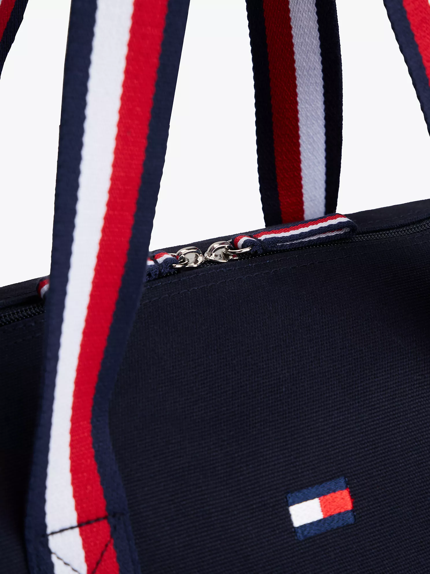 Signature Duffle Bag - Sky Captain 8 Signature Duffle Bag
- Sky Captain