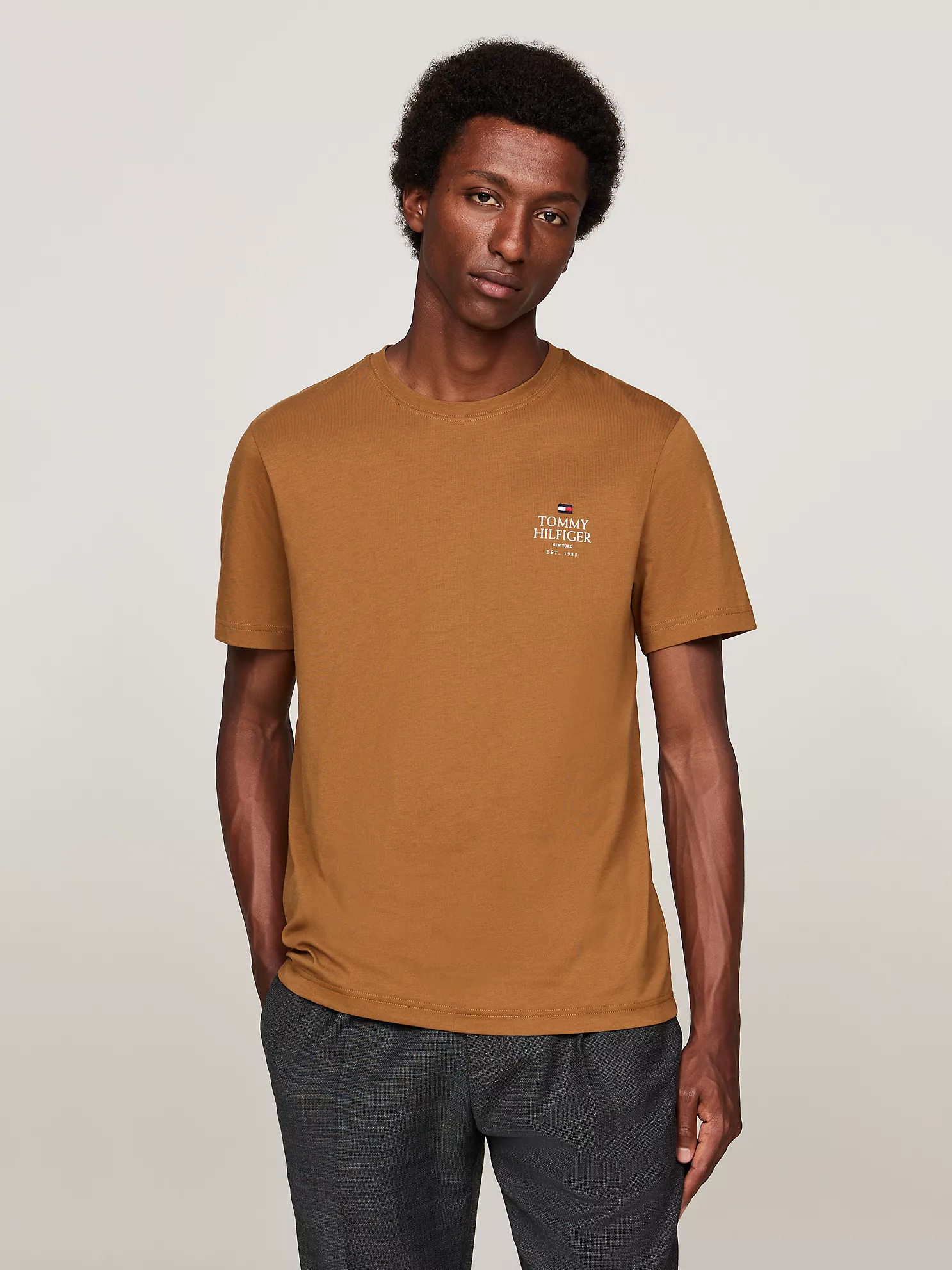 Tommy Logo T-Shirt - Country Brown 1 Tommy Logo T-Shirt
- Country Brown