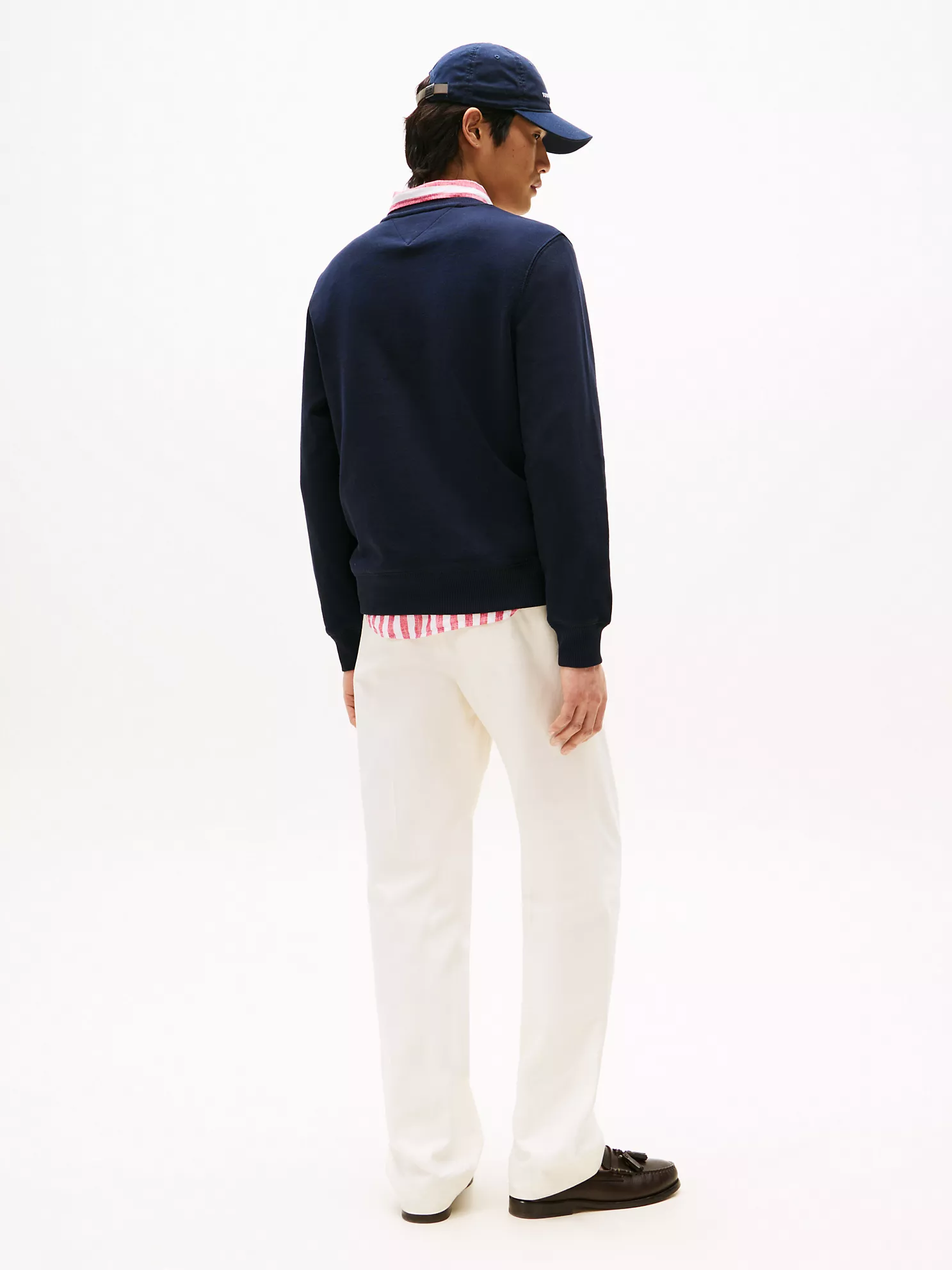 Crewneck Sweatshirt - Navy 9 Crewneck Sweatshirt
- Navy