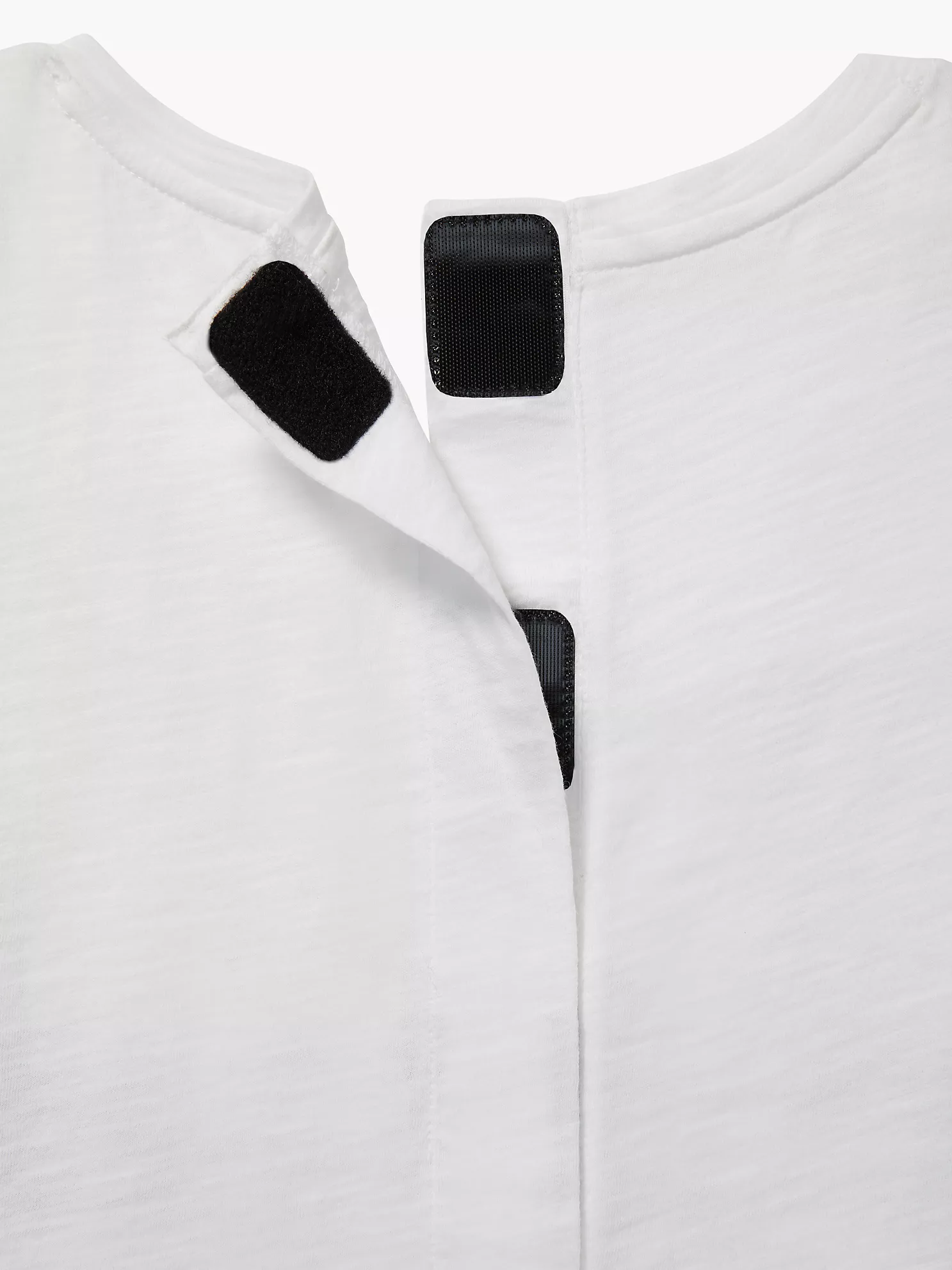 Seated Fit Stripe Signature T-Shirt - Bright White 6 Seated Fit Stripe Signature T-Shirt
- Bright White
