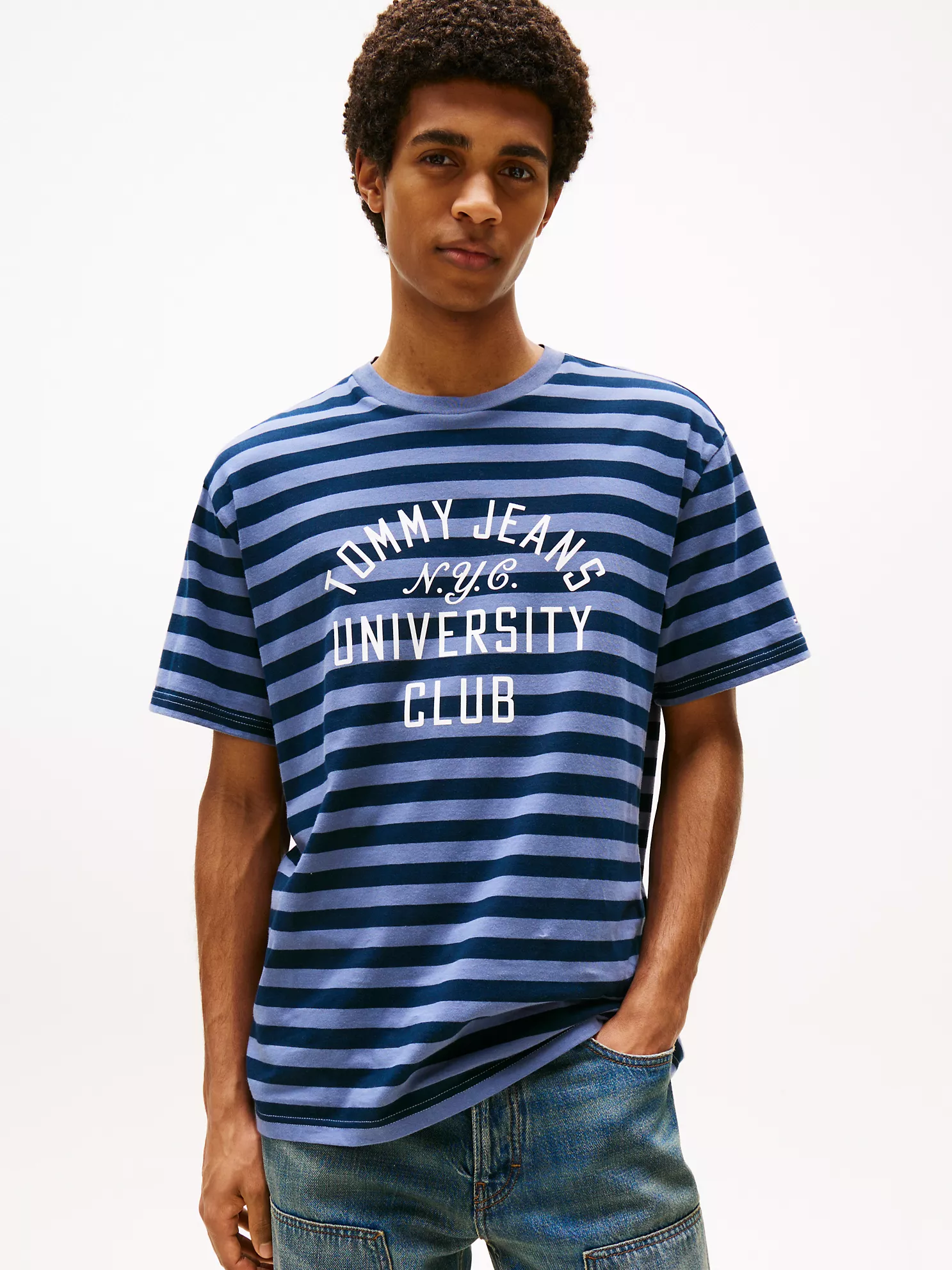 Tommy Jeans Stripe Graphic Logo T-Shirt - Navy/Blue Moment 1 Tommy Jeans Stripe Graphic Logo T-Shirt
- Navy/Blue Moment