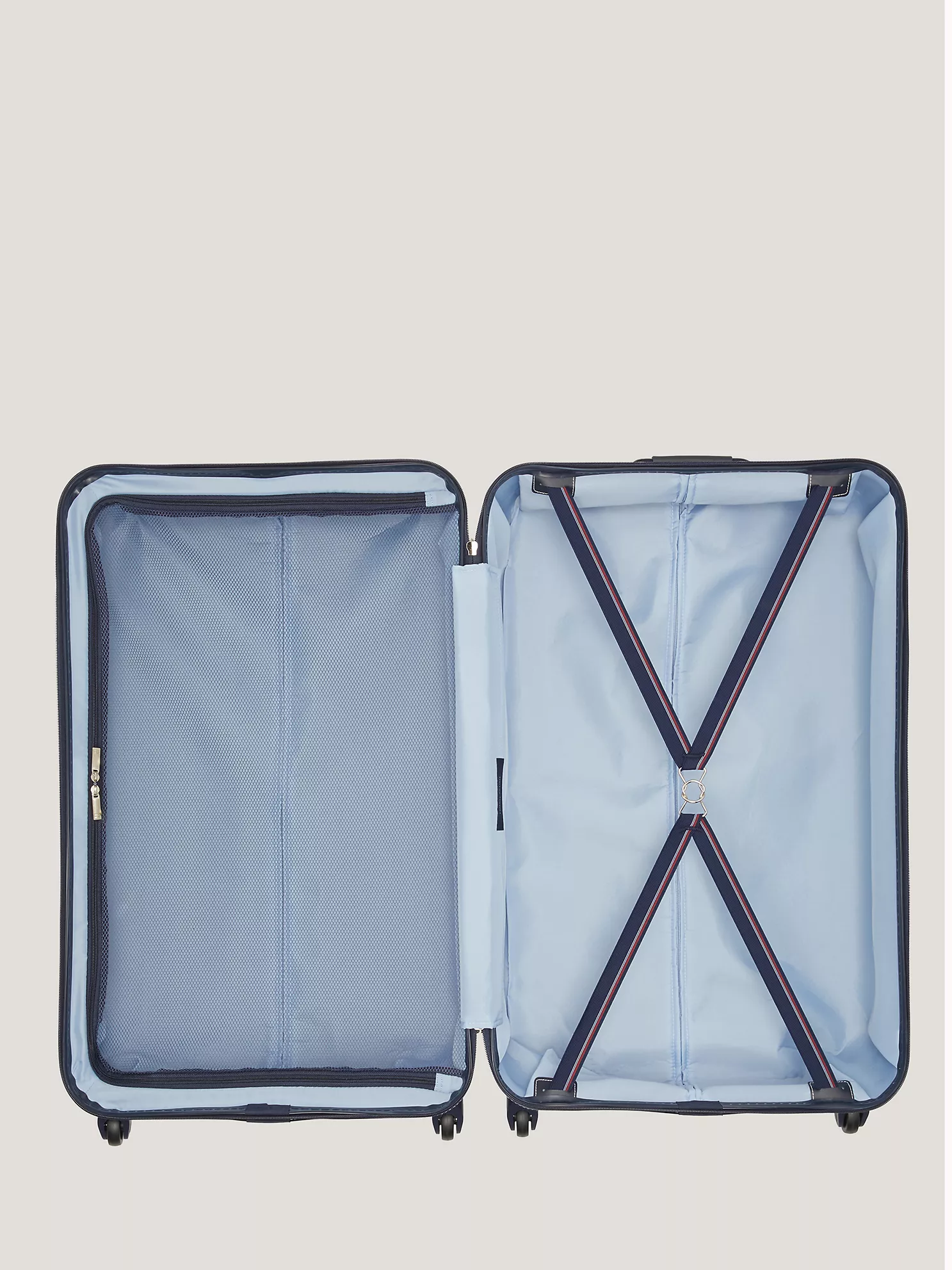 28" Hardcase Spinner Luggage - Navy 8 28" Hardcase Spinner Luggage
- Navy