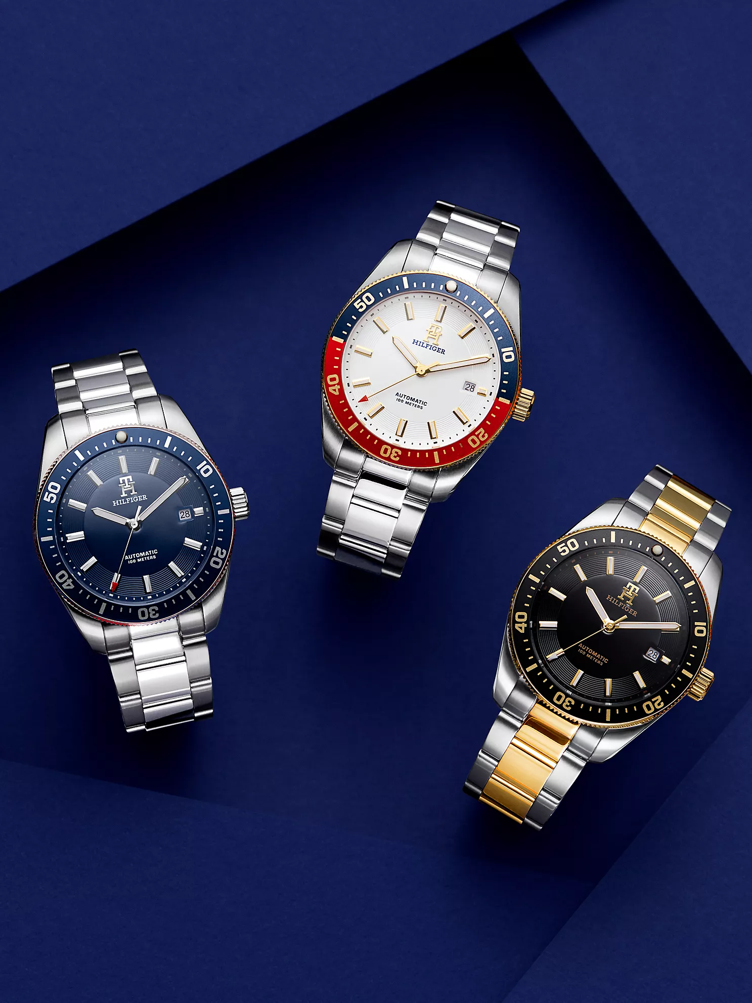 40MM Automatic Diver Watch - Blue 8 40MM Automatic Diver Watch
- Blue
