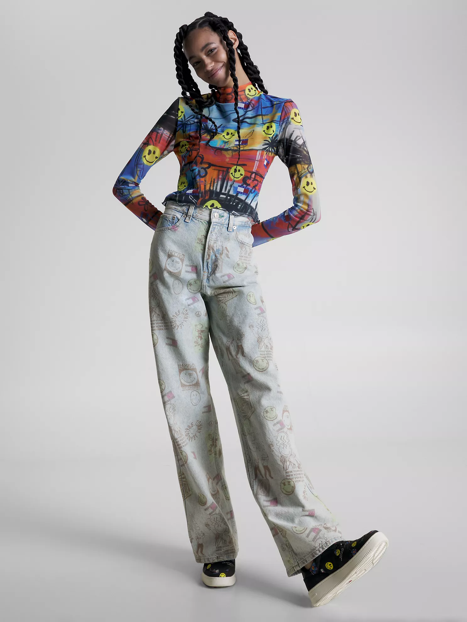 Tommy Jeans x Smiley® Wide Leg Jean - Denim Light 11 Tommy Jeans x Smiley® Wide Leg Jean
- Denim Light