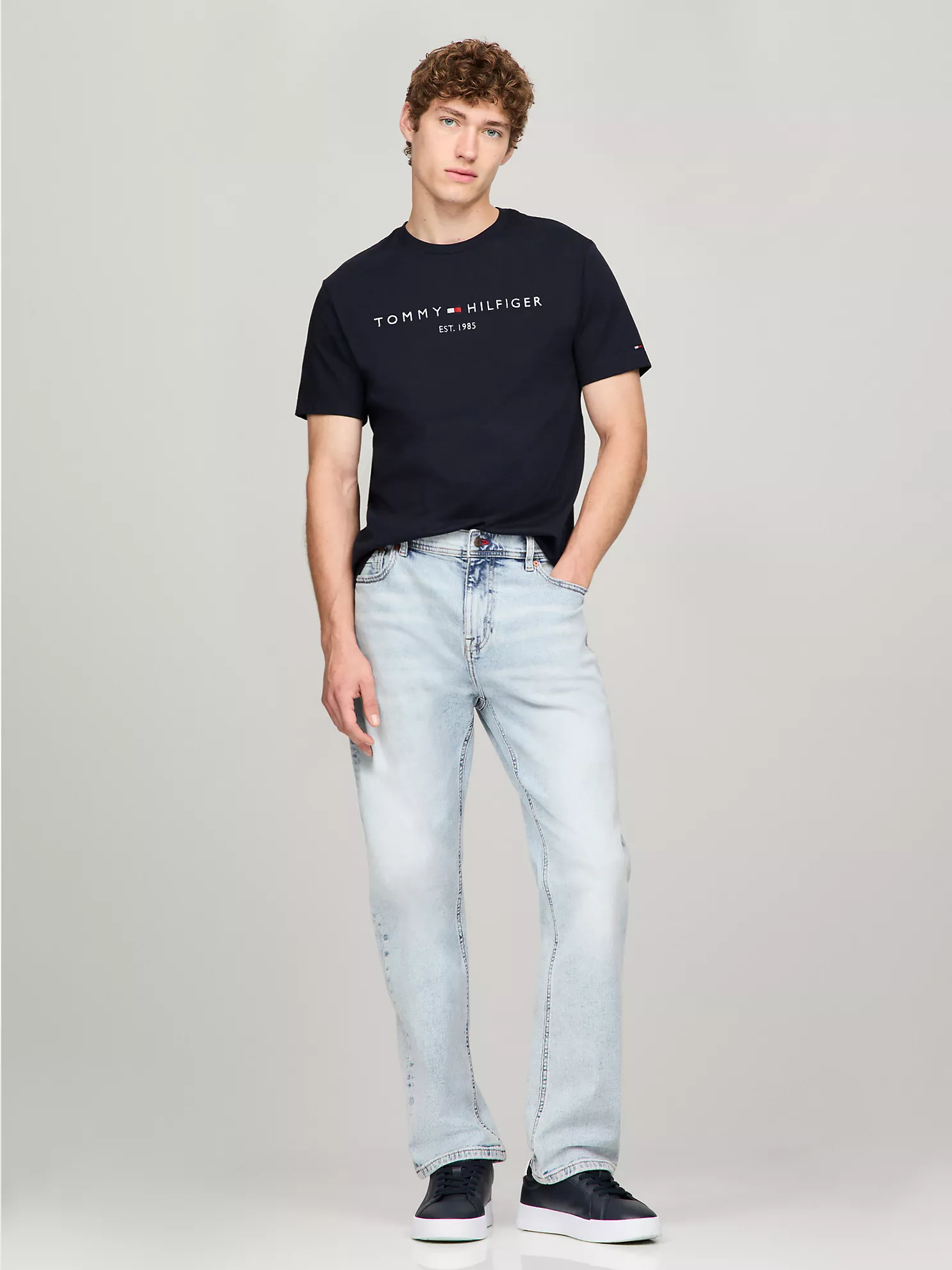 Embroidered Tommy Logo Slim Fit T-Shirt - Navy 7 Embroidered Tommy Logo Slim Fit T-Shirt
- Navy