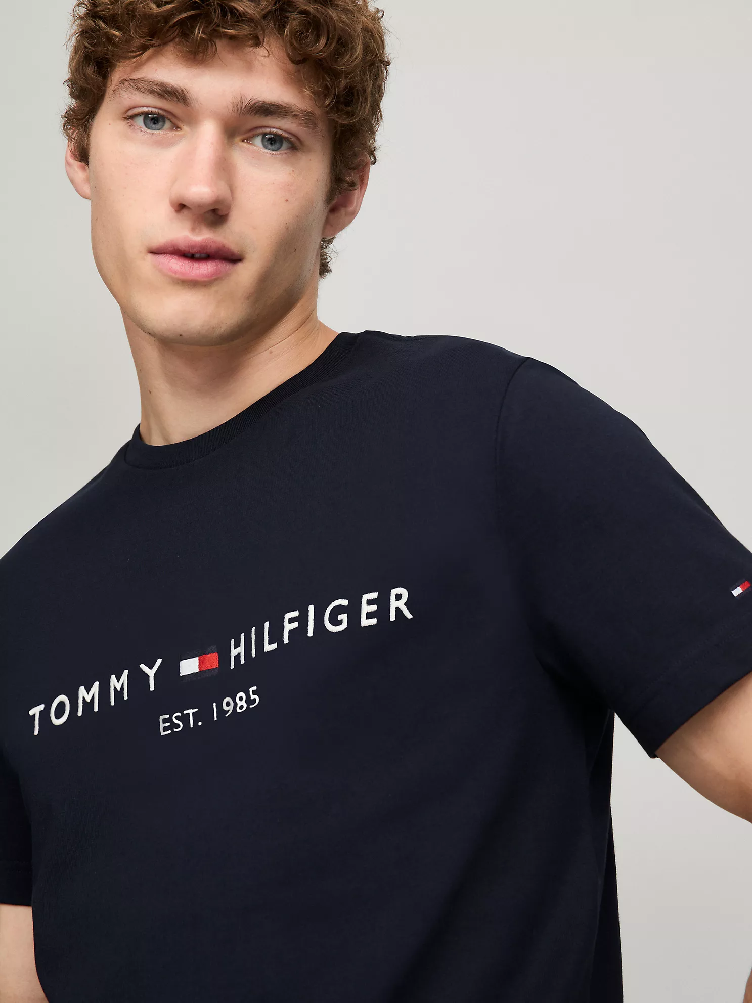 Embroidered Tommy Logo Slim Fit T-Shirt - Navy 8 Embroidered Tommy Logo Slim Fit T-Shirt
- Navy