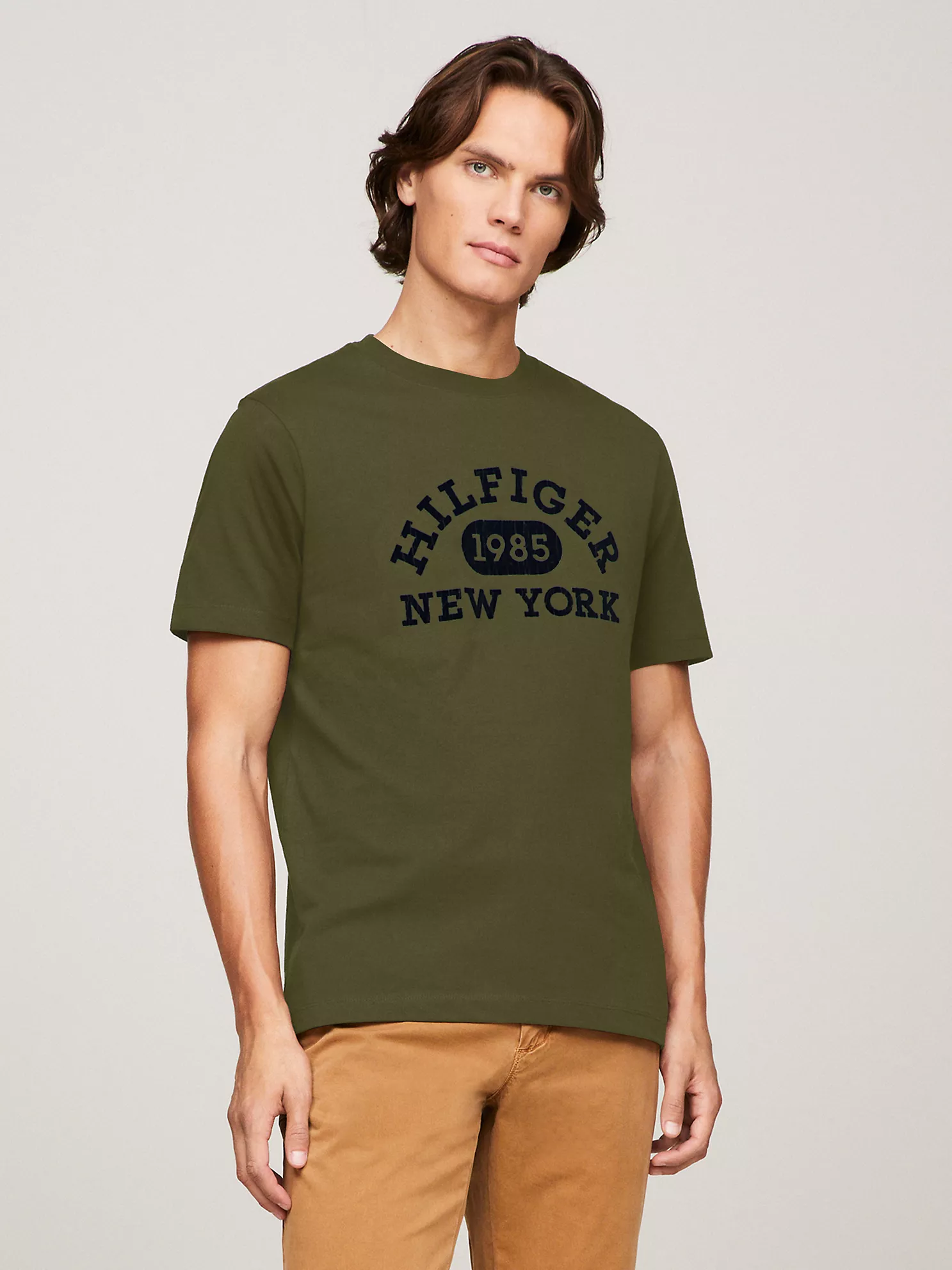 Varsity Monotype Logo T-Shirt - Putting Green 1 Varsity Monotype Logo T-Shirt
- Putting Green