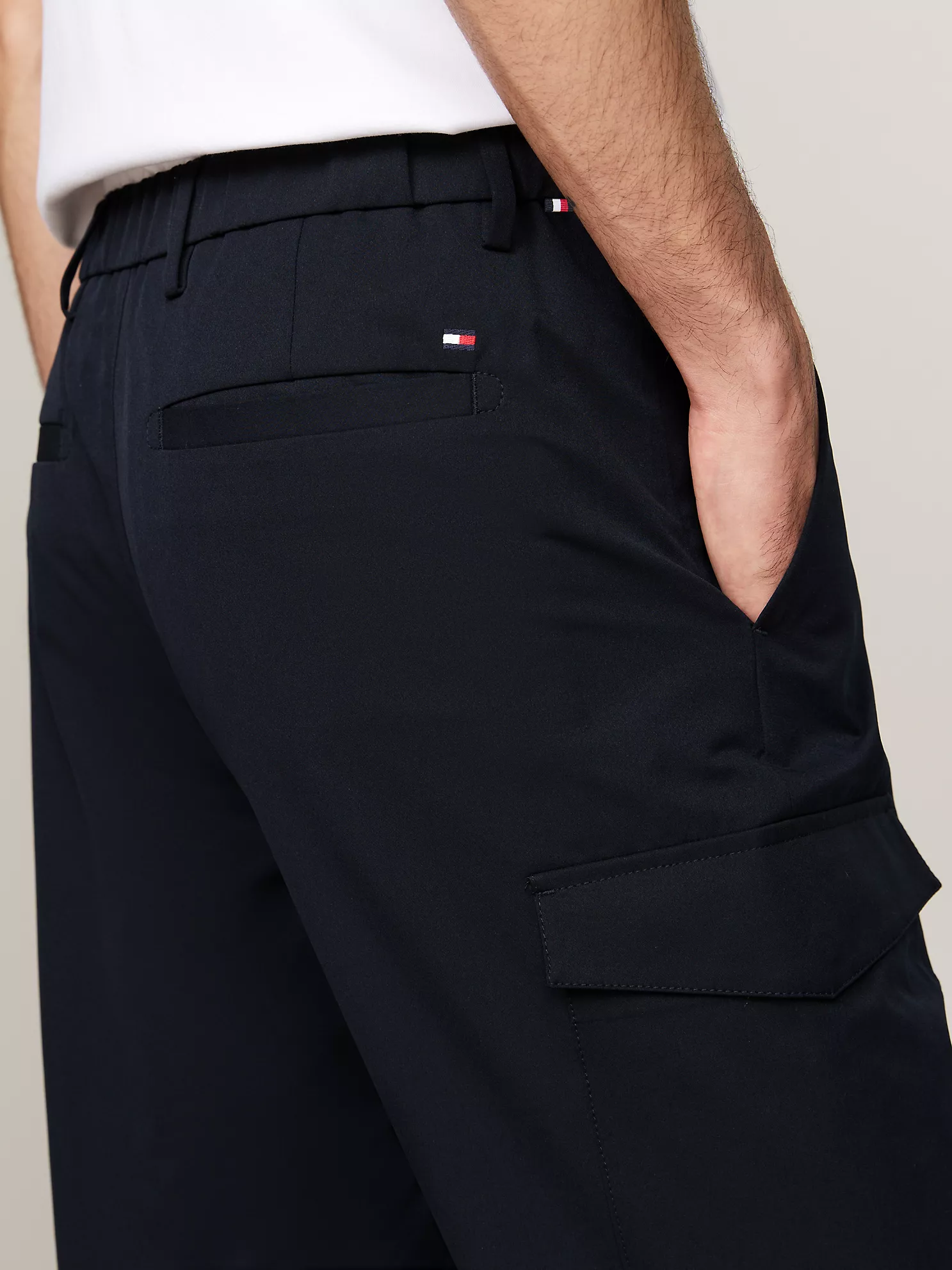 Relaxed Tapered Cargo Trouser - Navy 7 Relaxed Tapered Cargo Trouser
- Navy