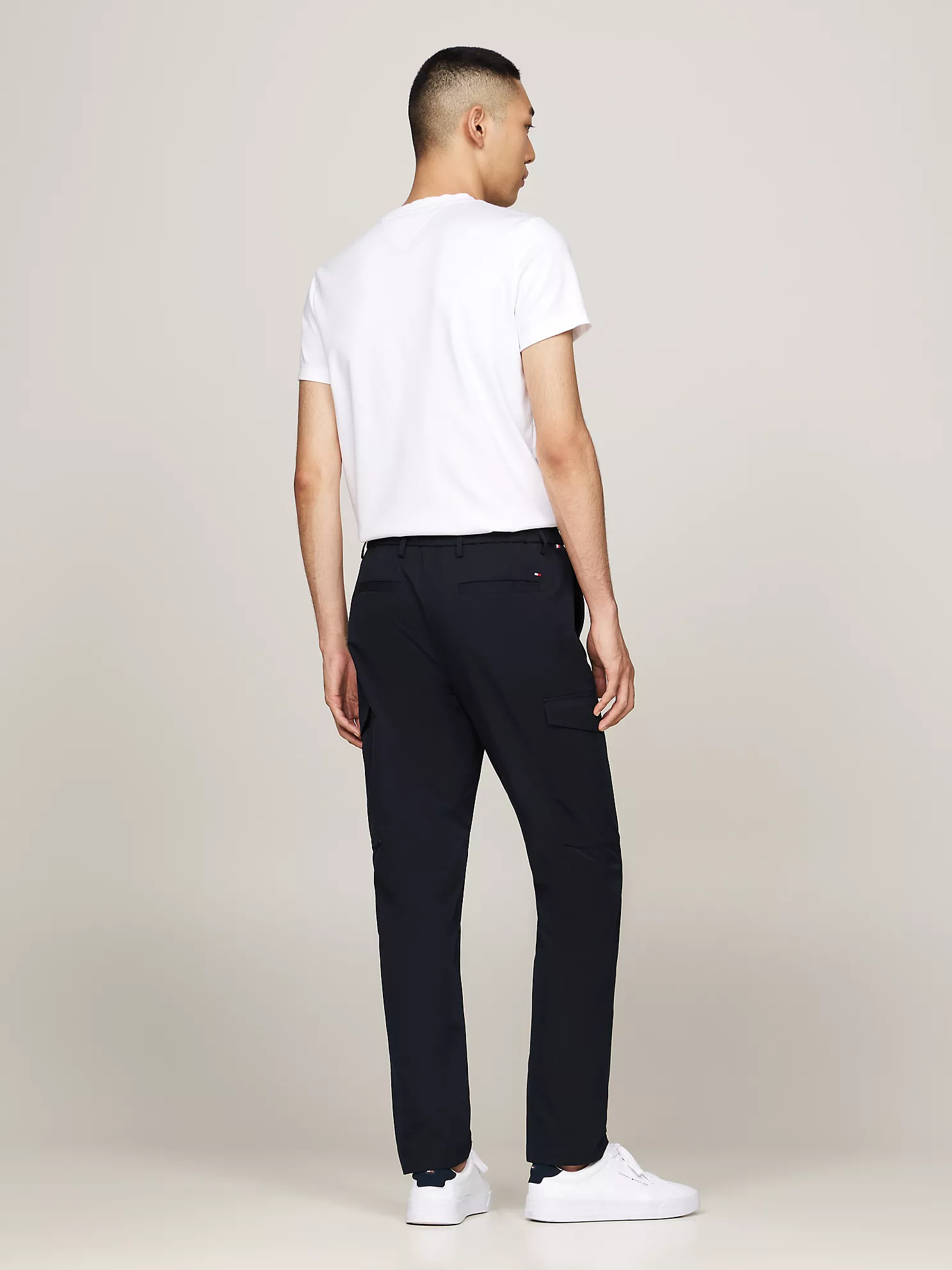 Relaxed Tapered Cargo Trouser - Navy 8 Relaxed Tapered Cargo Trouser
- Navy