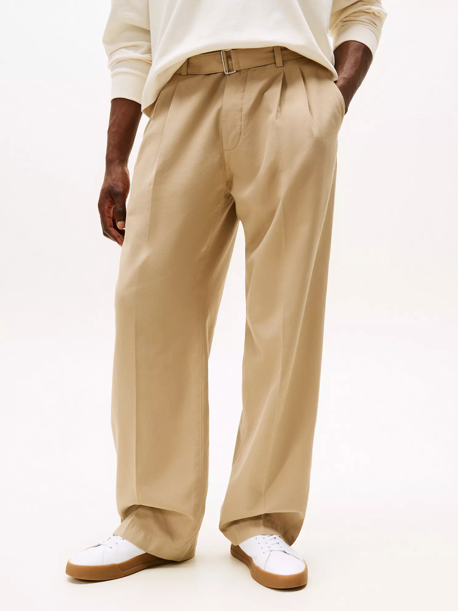 APXGP Collection Pleated Pant - Camel 7 APXGP Collection Pleated Pant
- Camel