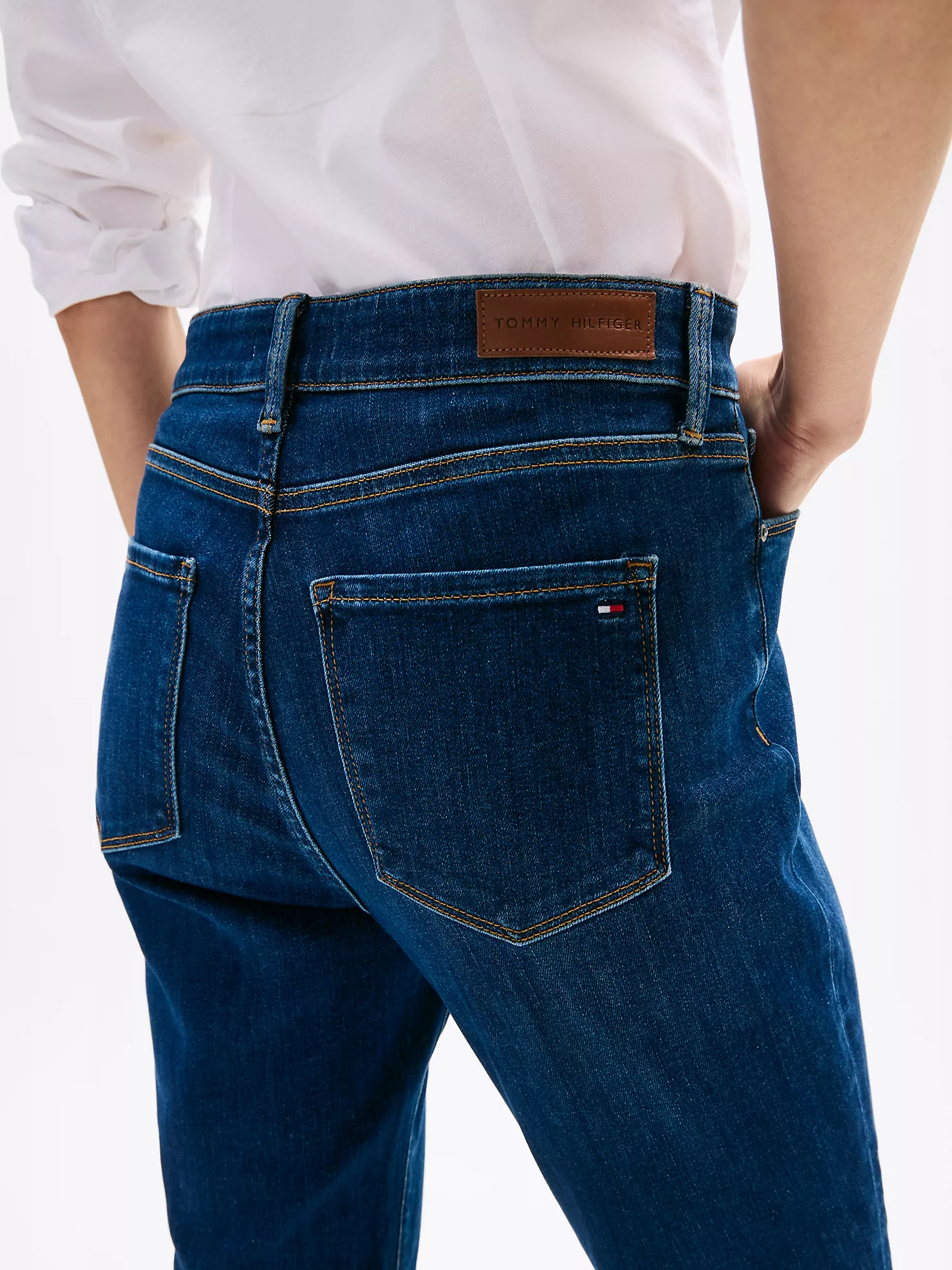 High-Rise Super Skinny Skinny Jean - Medium Wash 7 High-Rise Super Skinny Skinny Jean
- Medium Wash
