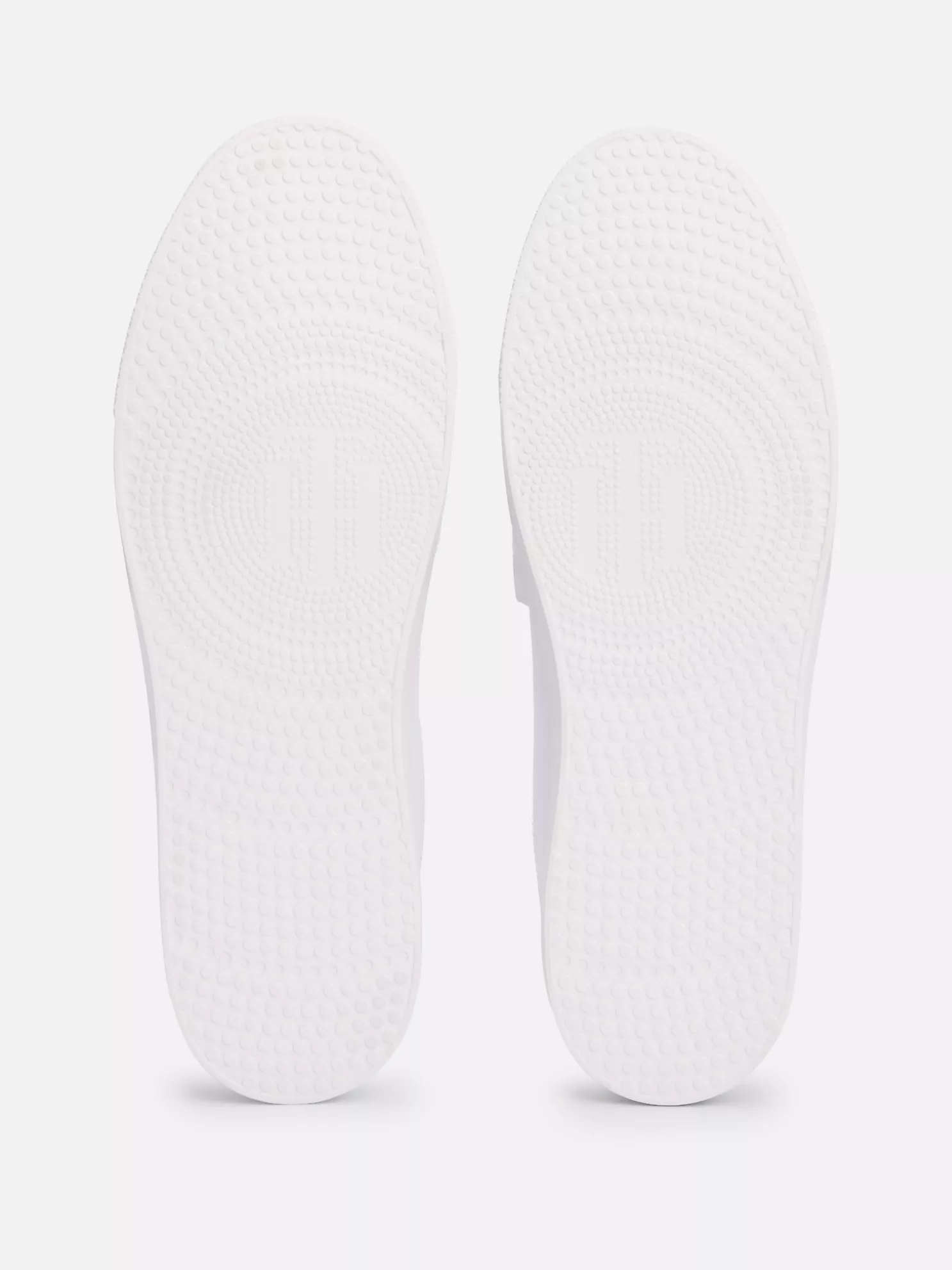 Tommy Signature Leather Sneaker - White 12 Tommy Signature Leather Sneaker
- White