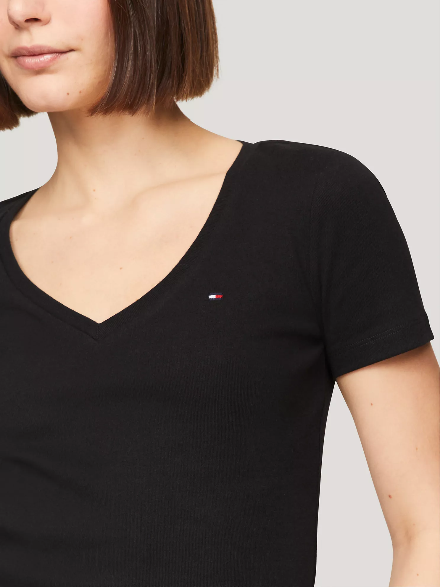 V-Neck Favorite T-Shirt - Black 7 V-Neck Favorite T-Shirt
- Black