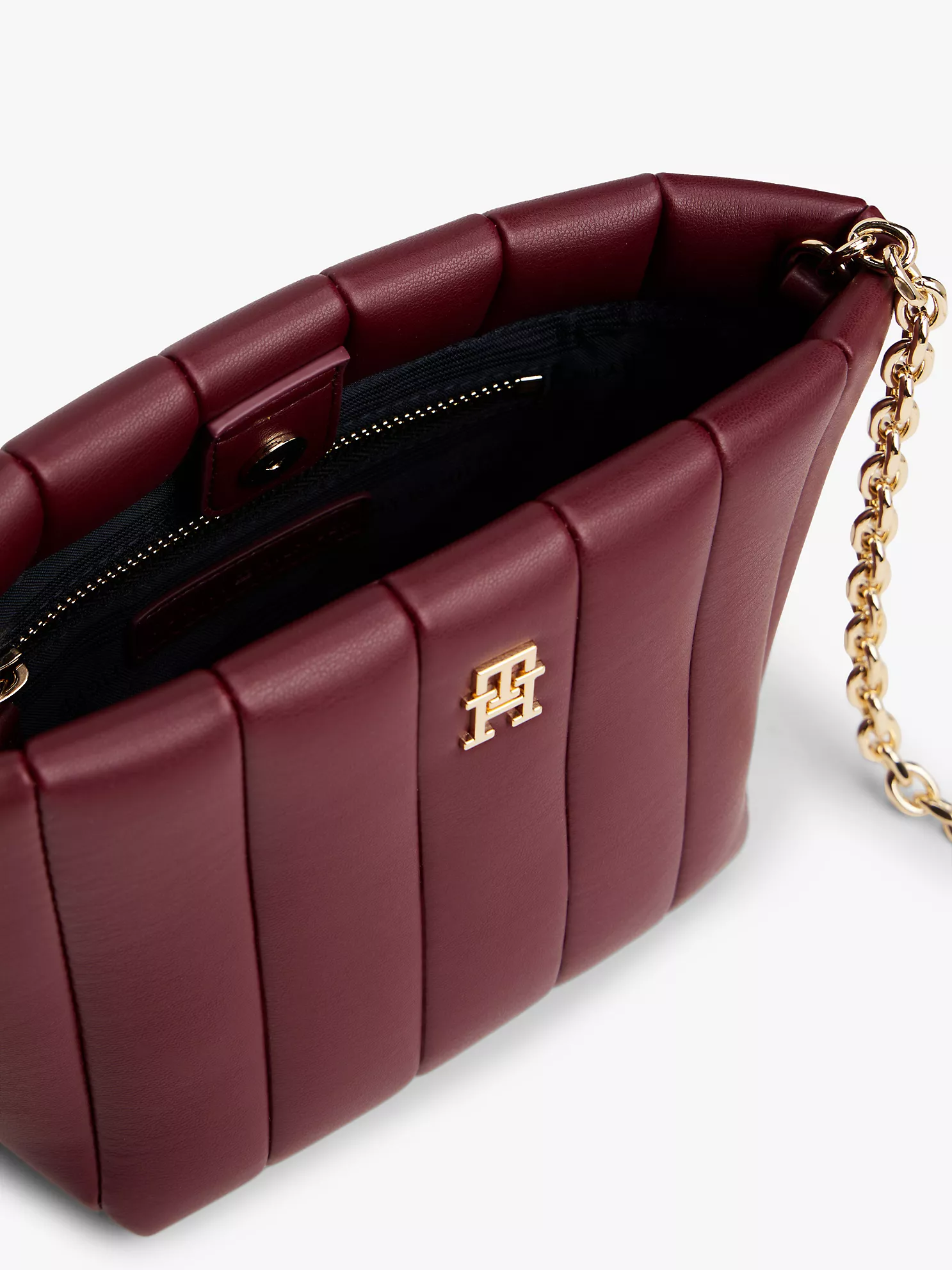 Chain Strap Quilted Crossbody Bag - Deep Rouge 9 Chain Strap Quilted Crossbody Bag
- Deep Rouge