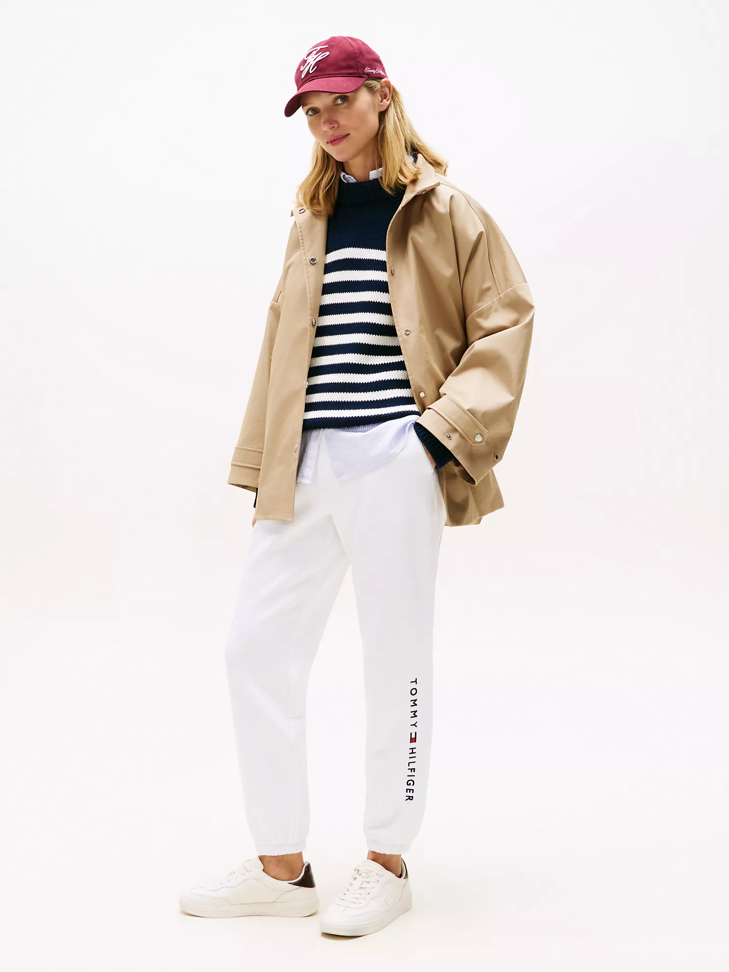 Embroidered Tommy Logo Sweatpant - Optic White 1 Embroidered Tommy Logo Sweatpant
- Optic White