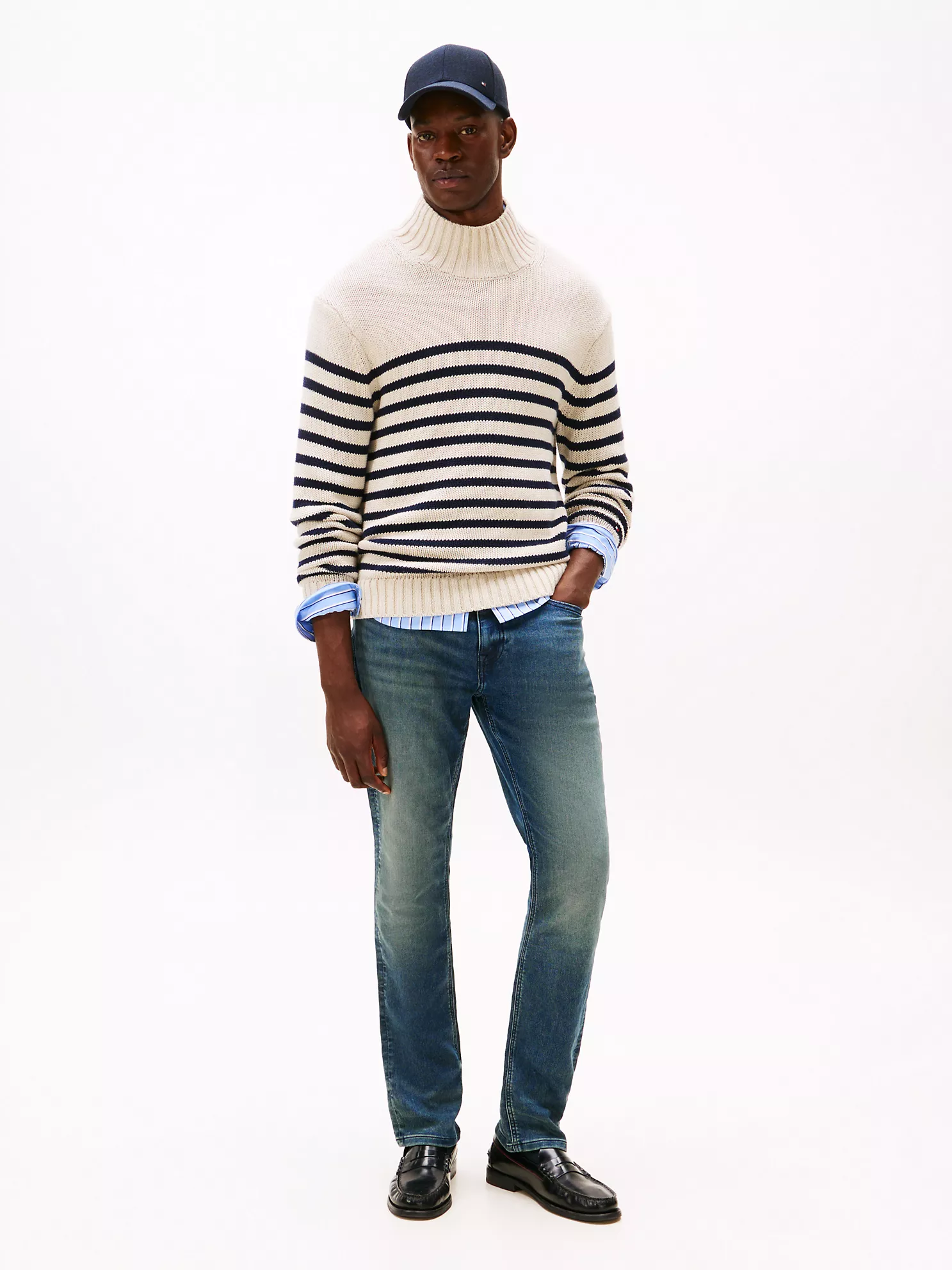 Stretch Straight Jean - Mid Blue Wash Denim 1 Stretch Straight Jean
- Mid Blue Wash Denim