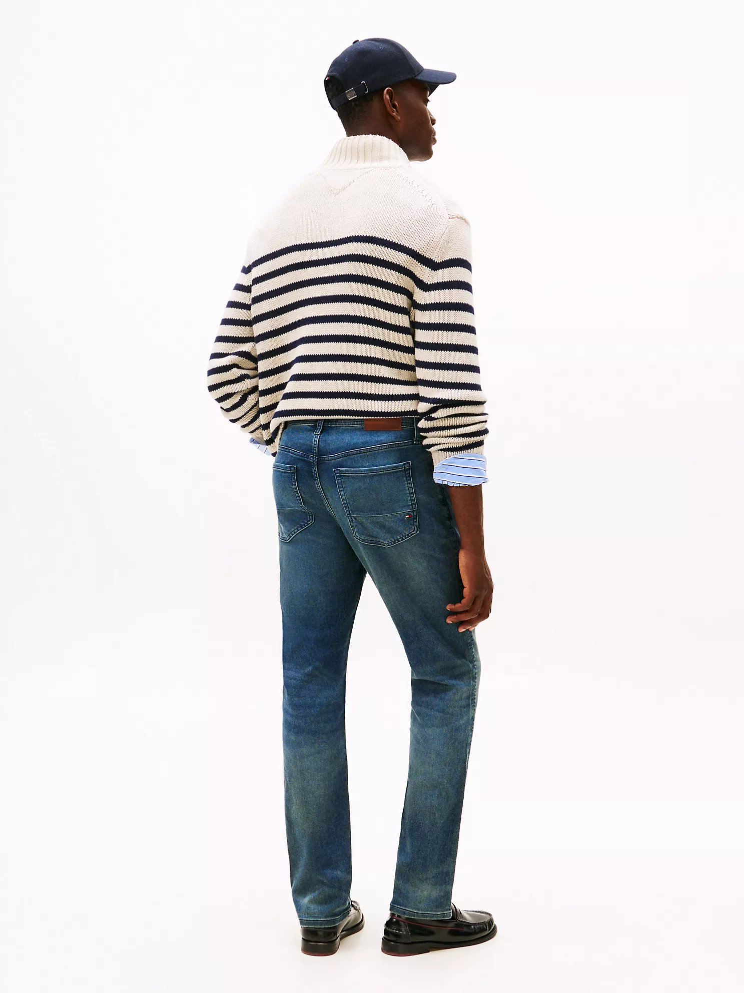 Stretch Straight Jean - Mid Blue Wash Denim 9 Stretch Straight Jean
- Mid Blue Wash Denim