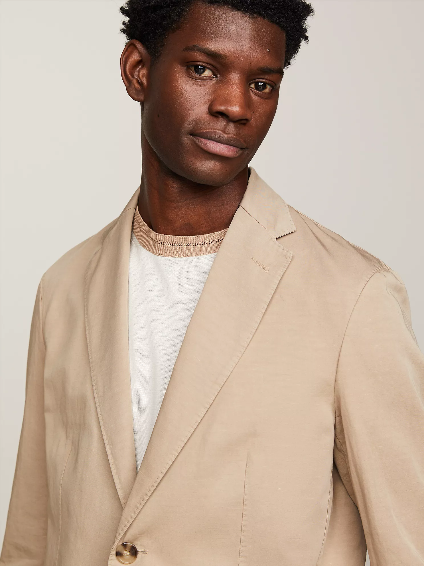 Regular Fit Cotton and Linen Blazer - Beige 9 Regular Fit Cotton and Linen Blazer
- Beige