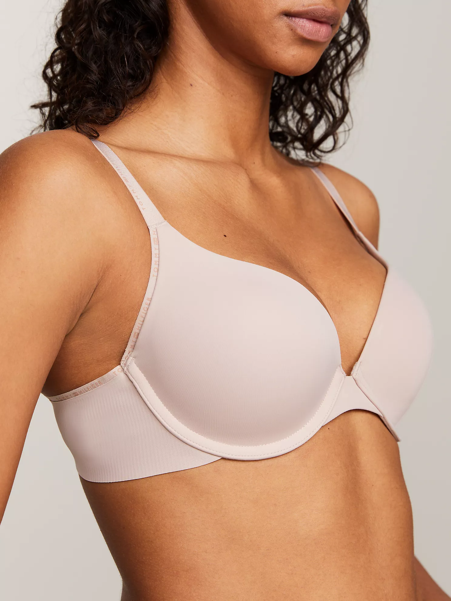 Tommy Logo Push-Up Bra - Balanced Beige 8 Tommy Logo Push-Up Bra
- Balanced Beige