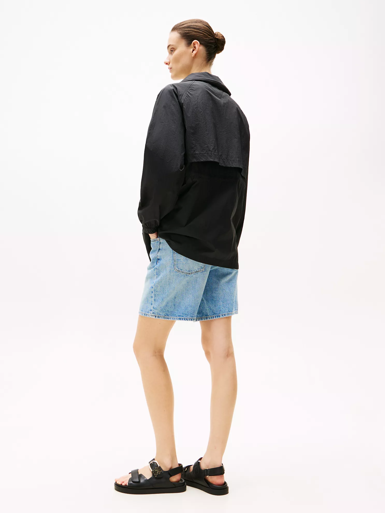 Water-Repellent Funnel Neck Windbreaker - Black 8 Water-Repellent Funnel Neck Windbreaker
- Black