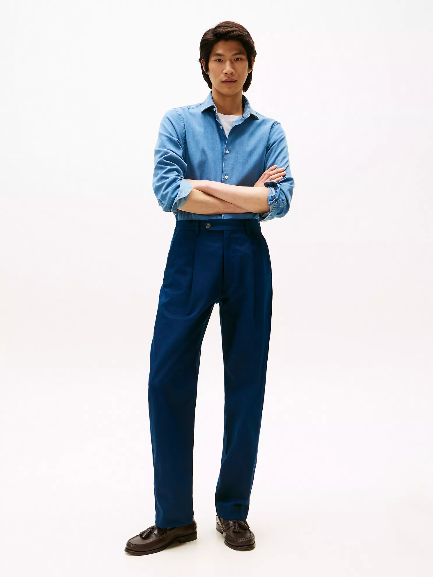 Cotton-Linen Blend Pleated Dress Pant
         - Carbon Navy