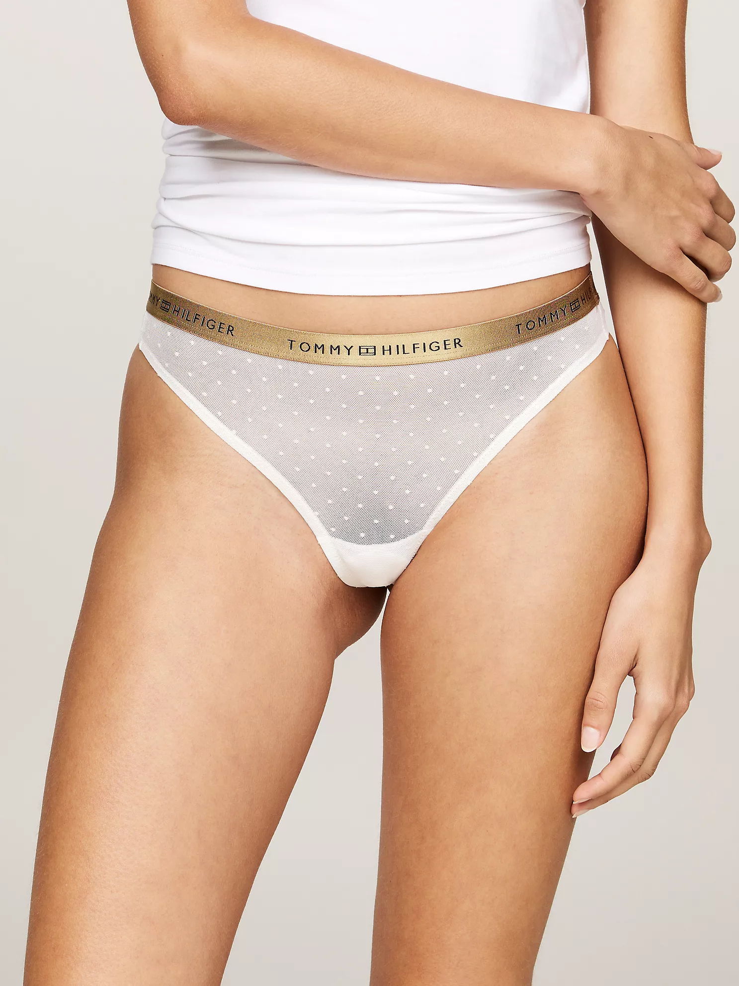 Logo Waistband Thong 5-Pack - Black/Ivory/Rouge/Black/Ivory 14 Logo Waistband Thong 5-Pack
- Black/Ivory/Rouge/Black/Ivory