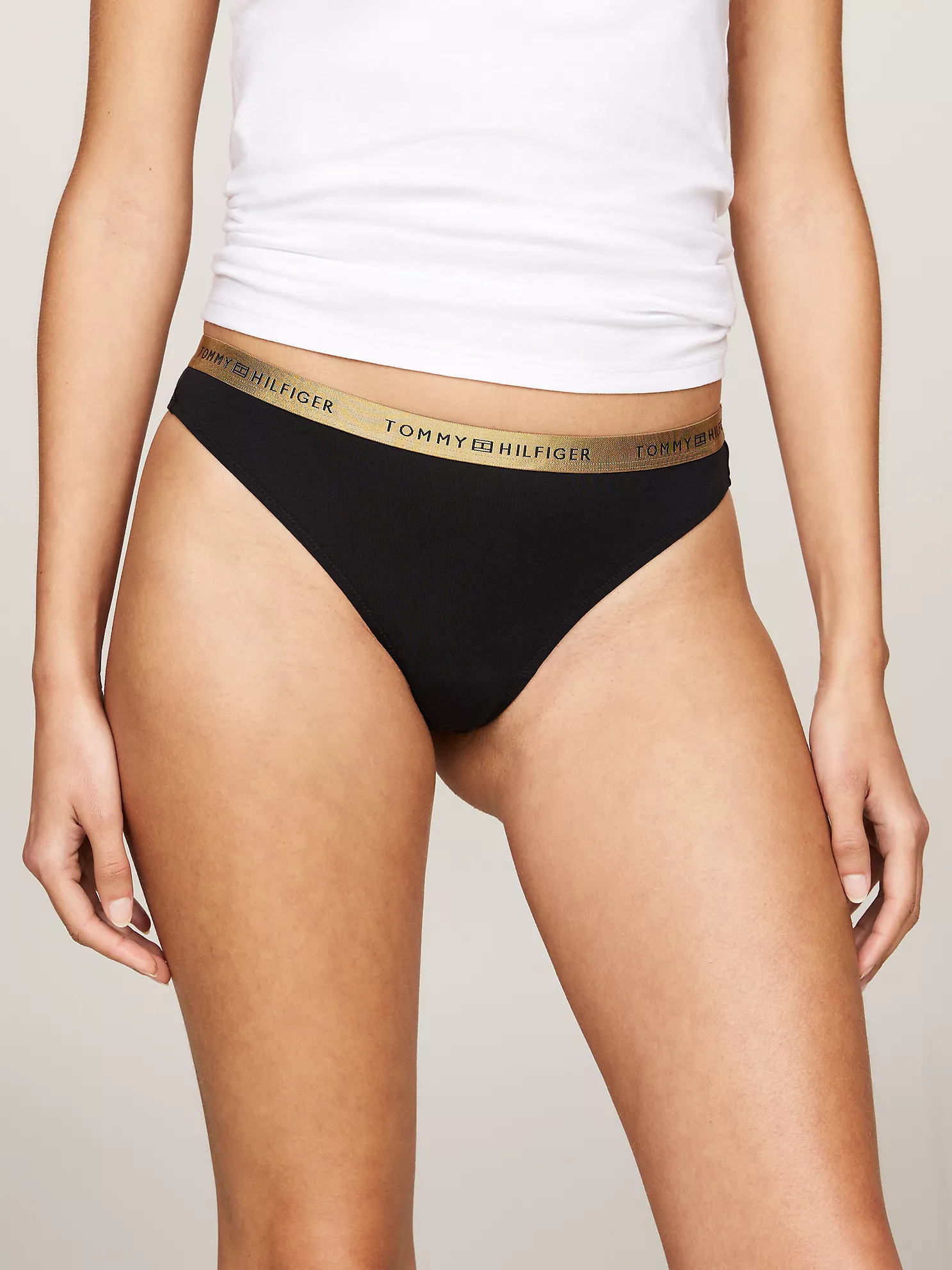 Logo Waistband Thong 5-Pack - Black/Ivory/Rouge/Black/Ivory 15 Logo Waistband Thong 5-Pack
- Black/Ivory/Rouge/Black/Ivory