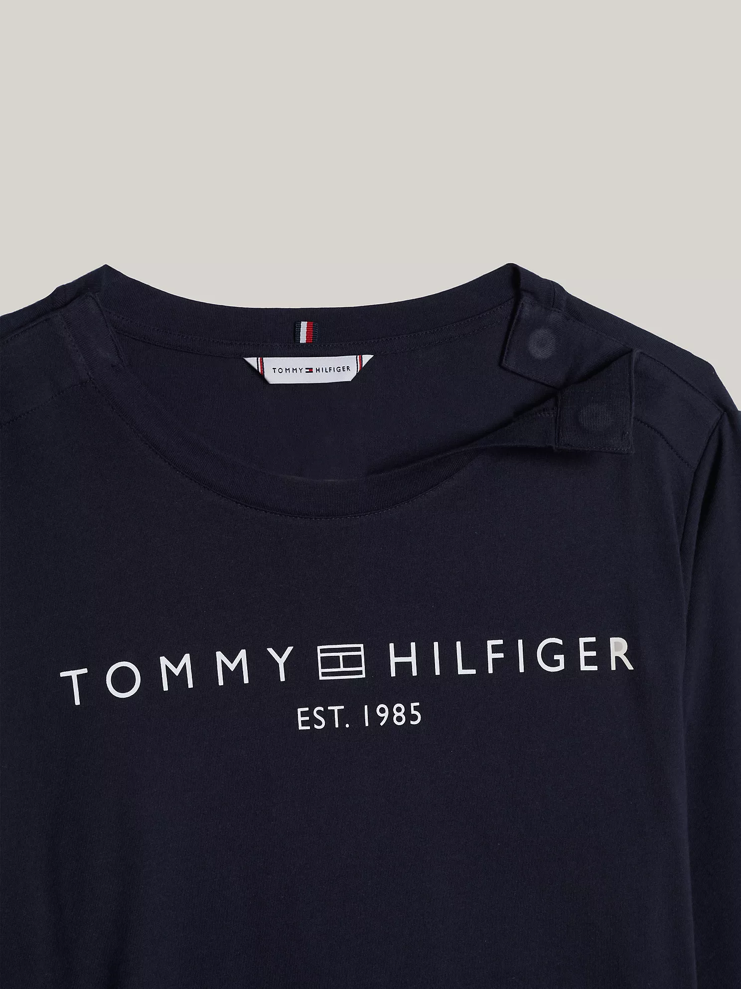 Hilfiger Logo Long-Sleeve T-Shirt - Navy 6 Hilfiger Logo Long-Sleeve T-Shirt
- Navy