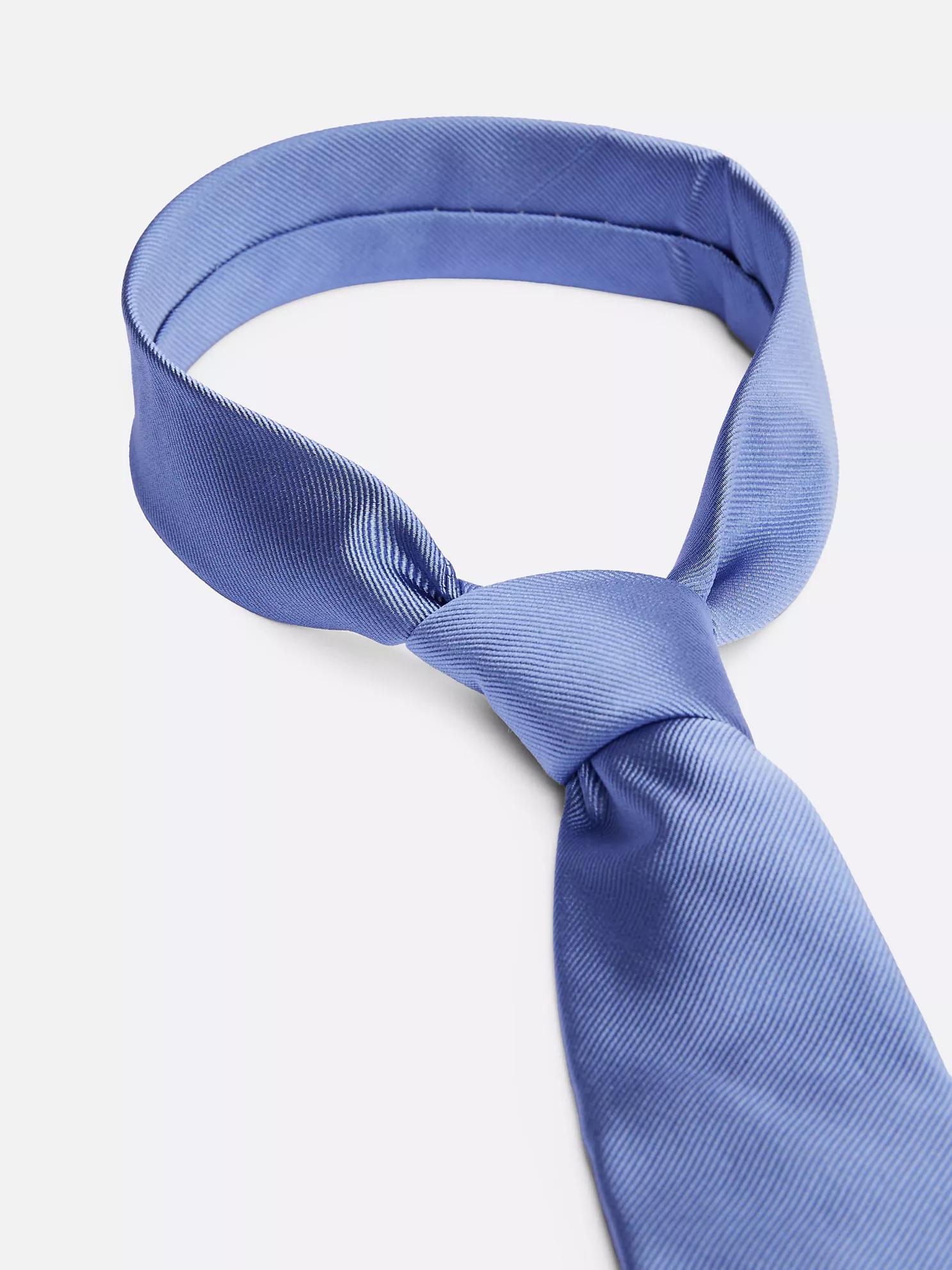 Solid Silk Tie - Light Blue 5 Solid Silk Tie
- Light Blue