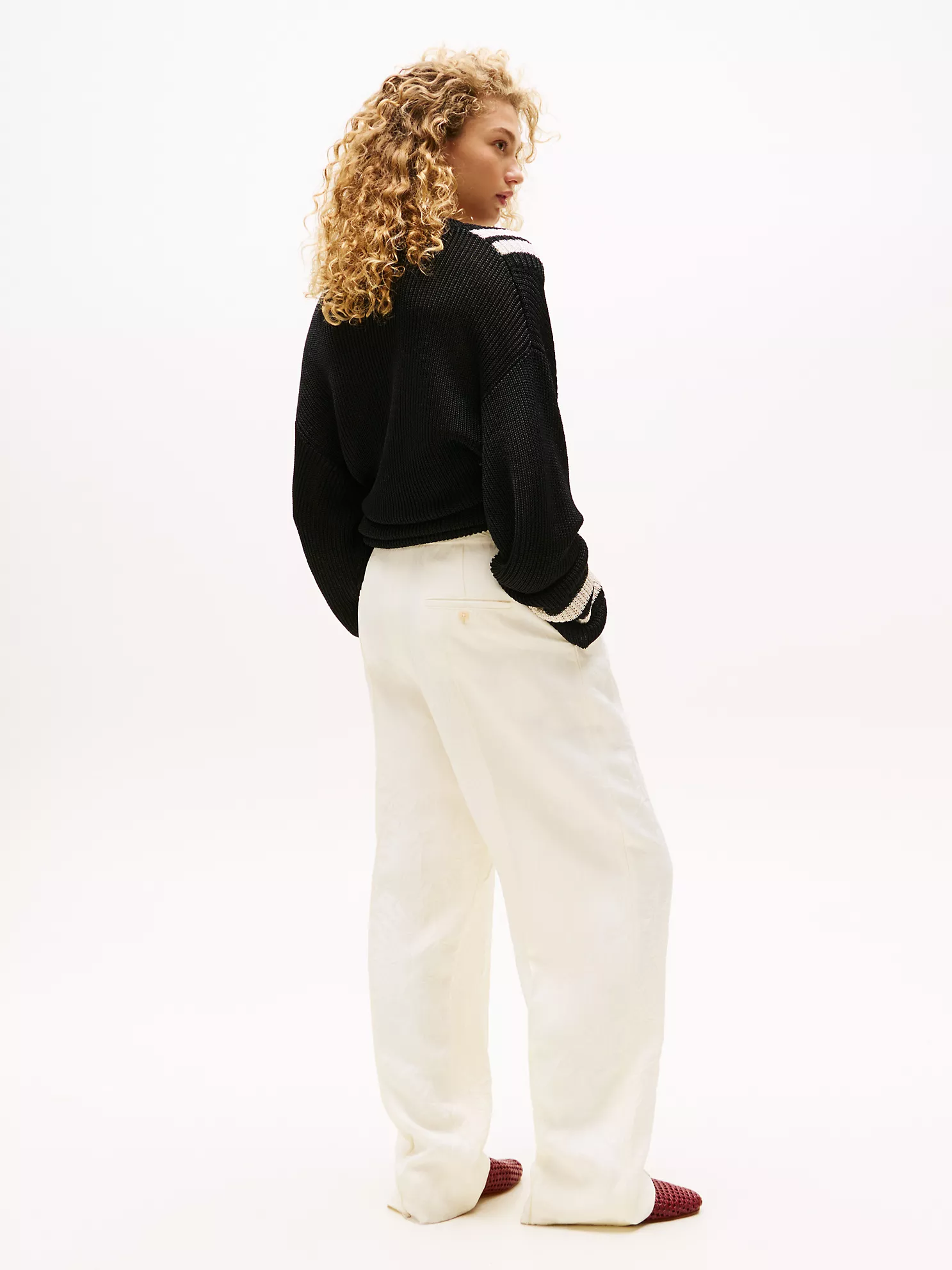 Crinkle-Finish Tailored Drapey Pant - Calico 10 Crinkle-Finish Tailored Drapey Pant
- Calico