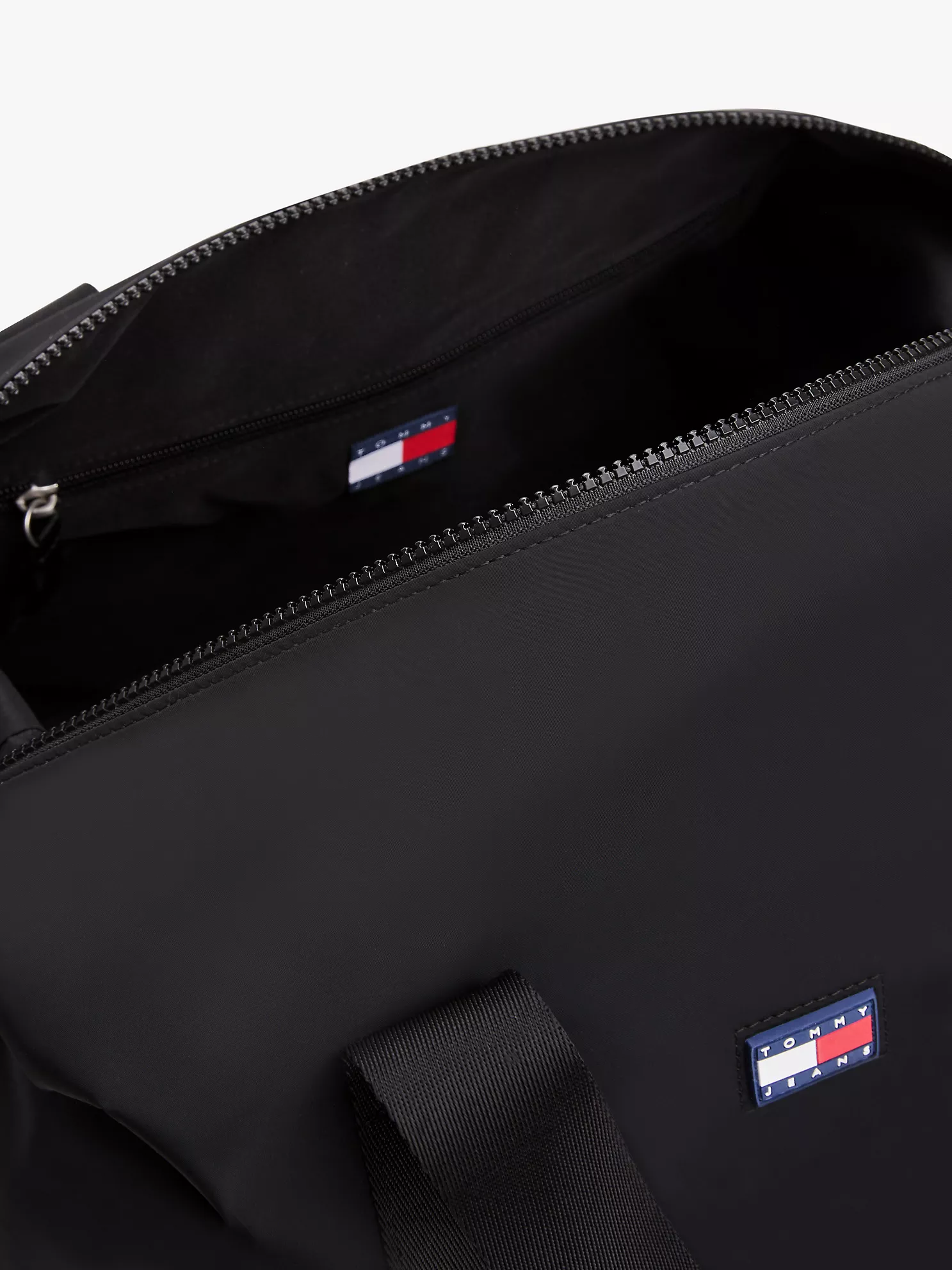 Tommy Jeans Urban Duffel Bag - Black 9 Tommy Jeans Urban Duffel Bag
- Black