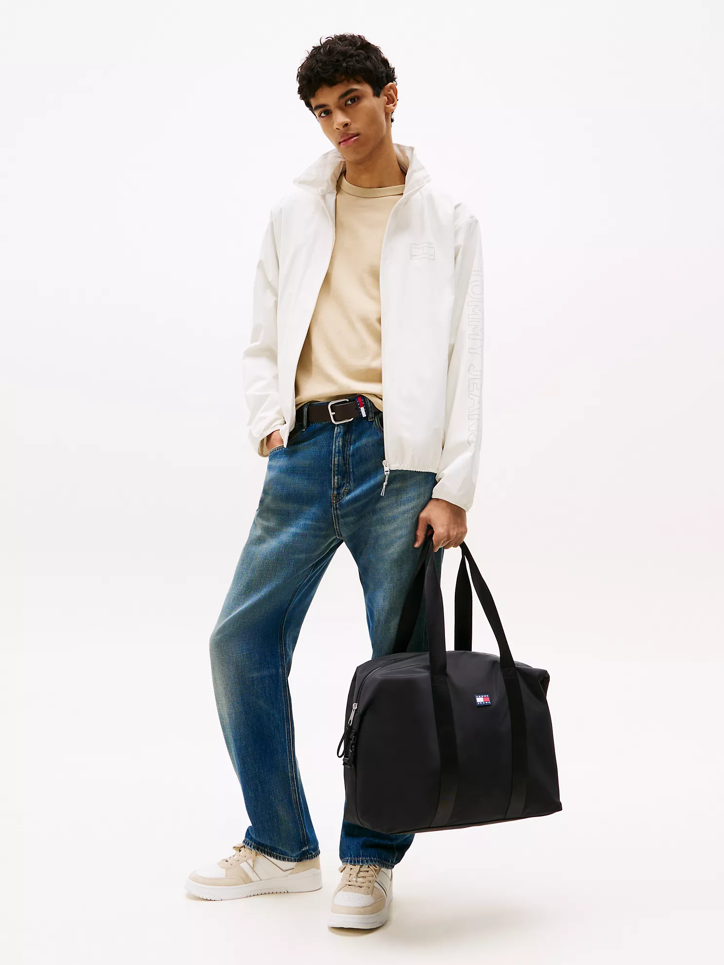 Tommy Jeans Urban Duffel Bag - Black 10 Tommy Jeans Urban Duffel Bag
- Black